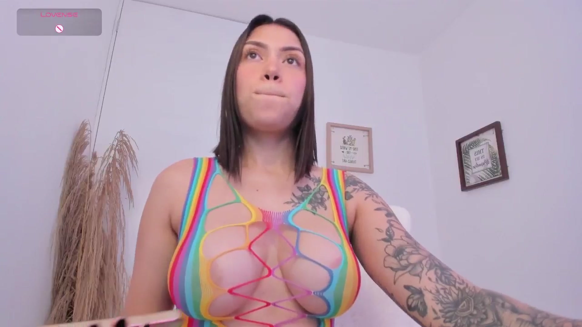 Gallery image thumbnail from angel_sweet9's myfreecams stream on, 11/25/2024, 17:43 image 19 of 20