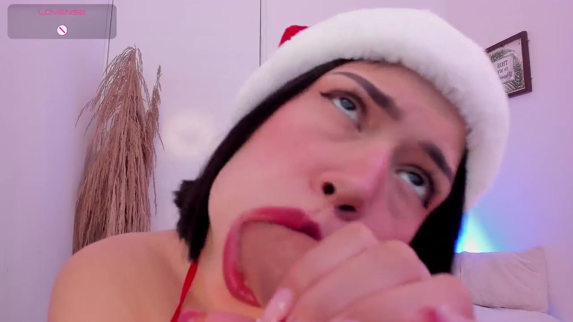 Gallery image thumbnail from angel_sweet9's myfreecams stream on, 12/25/2024, 17:52 image 19 of 20