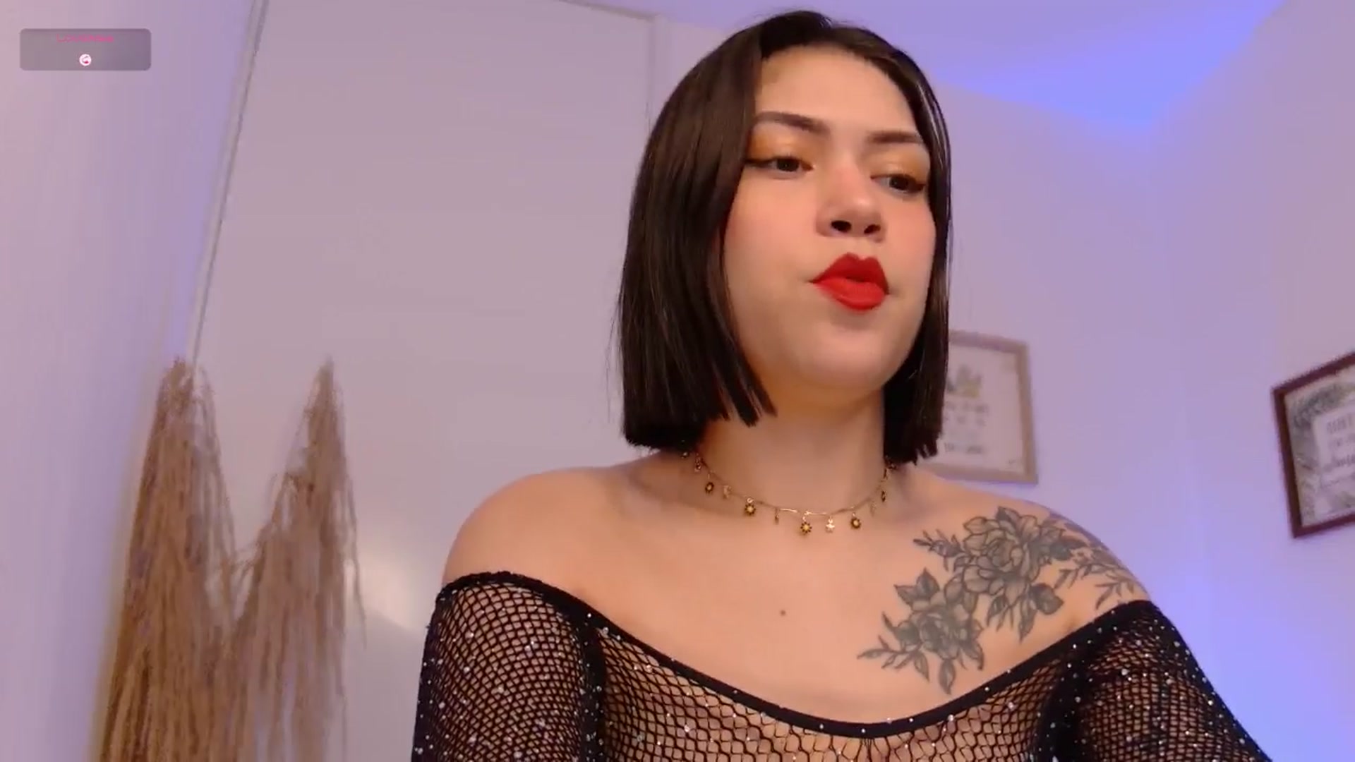 Gallery image thumbnail from angel_sweet9's myfreecams stream on, 01/21/2025, 14:49 image 8 of 20