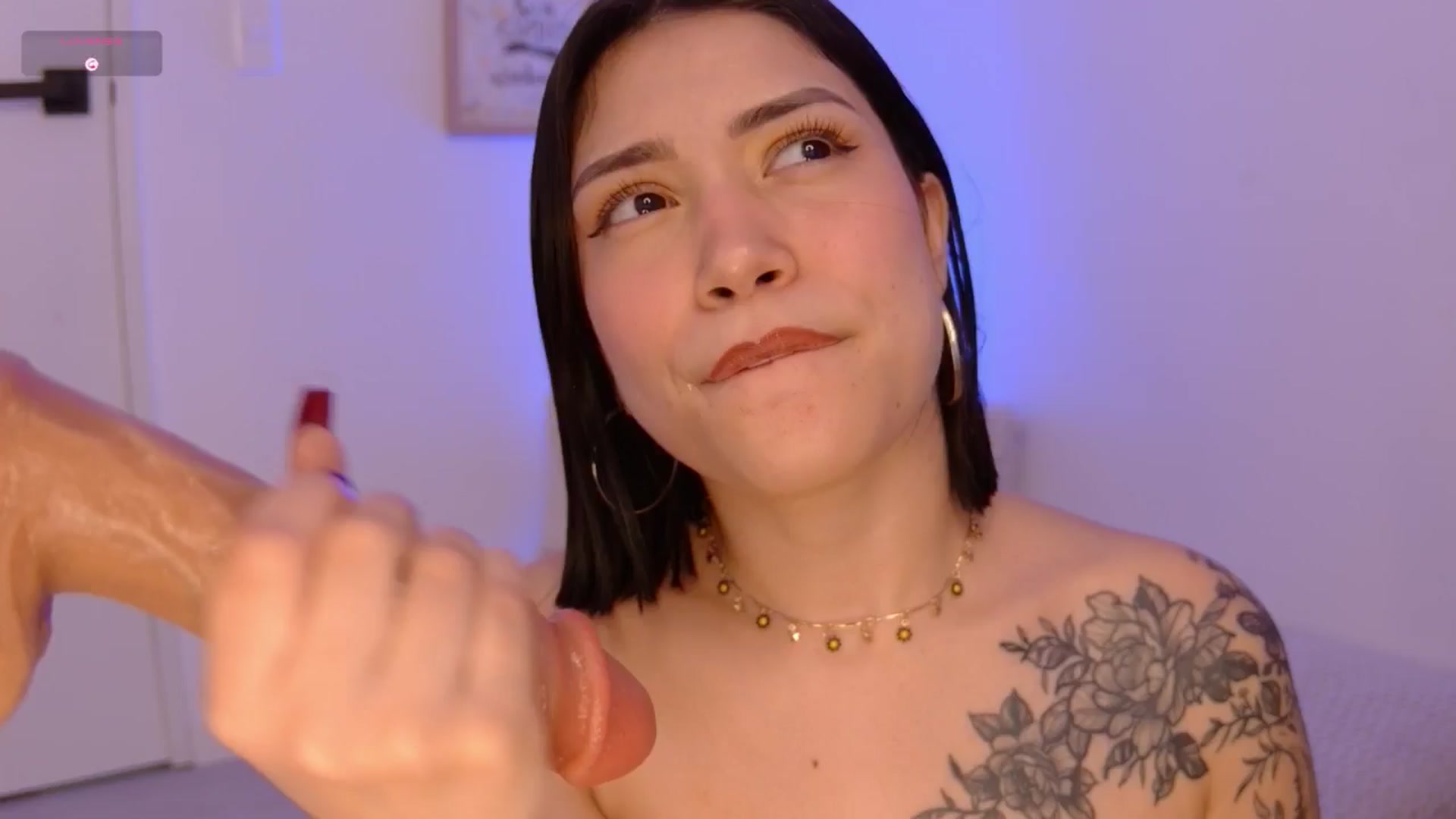 Gallery image thumbnail from angel_sweet9's myfreecams stream on, 02/01/2025, 21:34 image 6 of 20