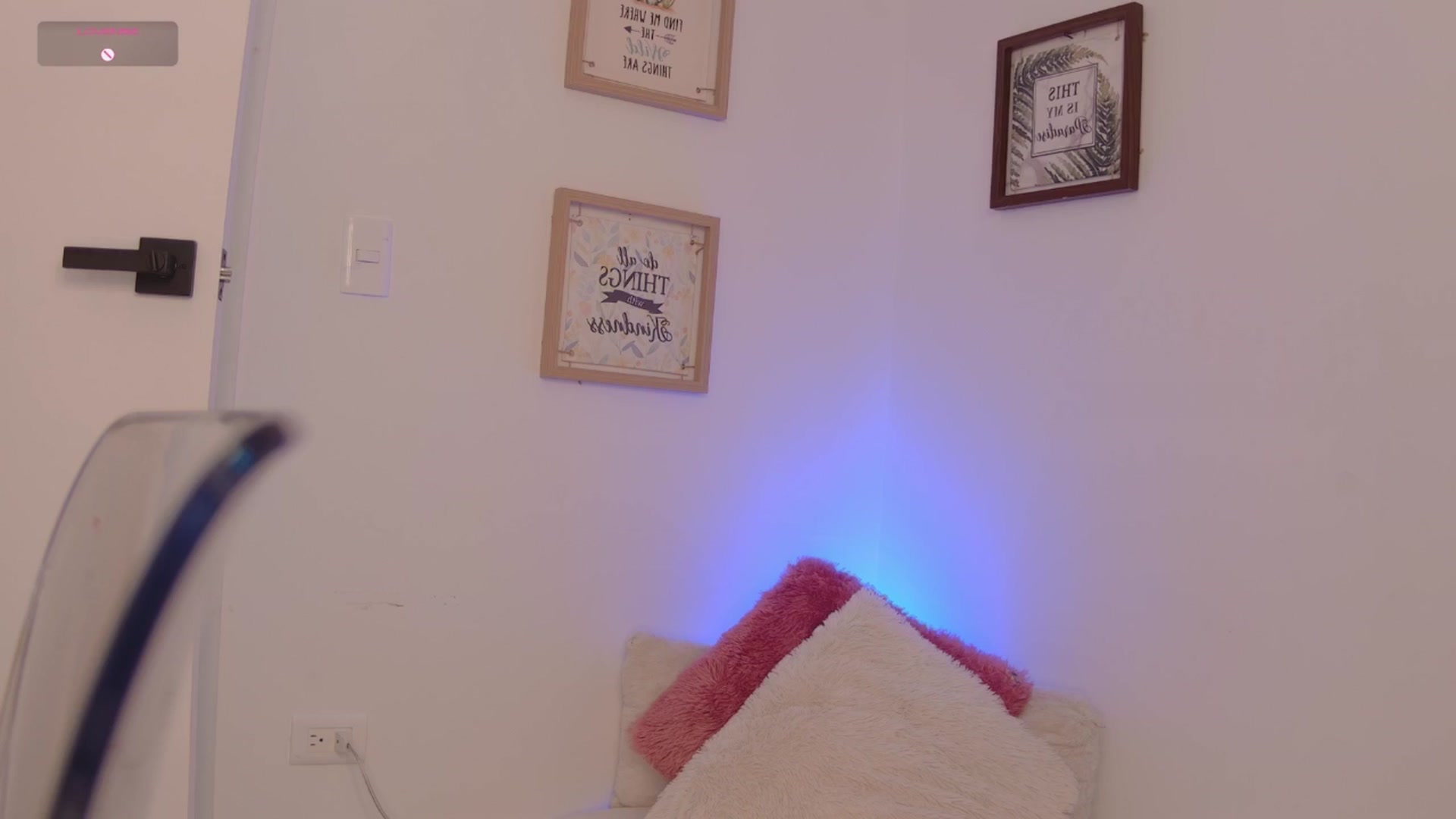 Gallery image thumbnail from angel_sweet9's myfreecams stream on, 02/14/2025, 19:23 image 12 of 20