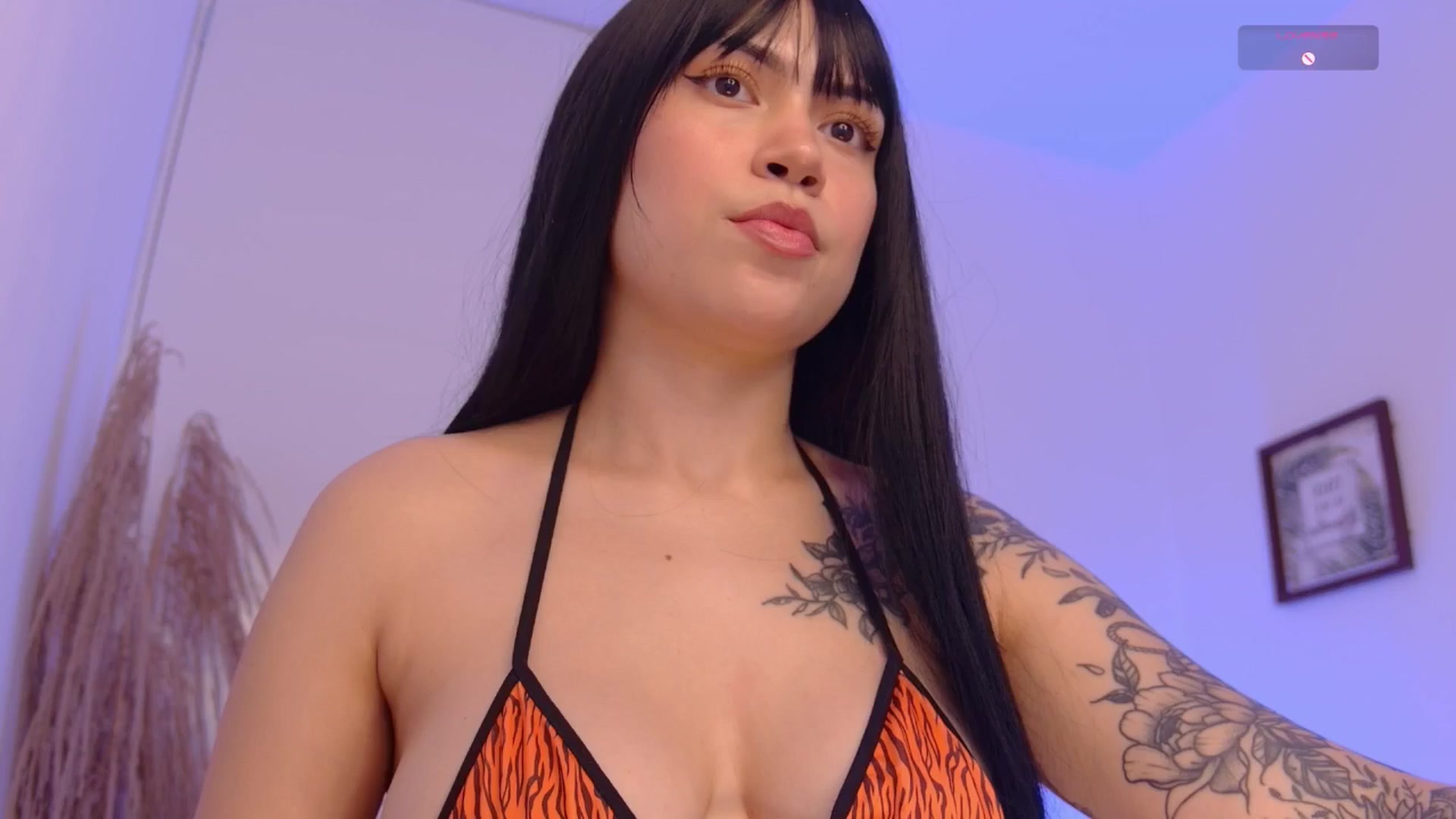 Gallery image thumbnail from angel_sweet9's myfreecams stream on, 02/27/2025, 15:00 image 20 of 20