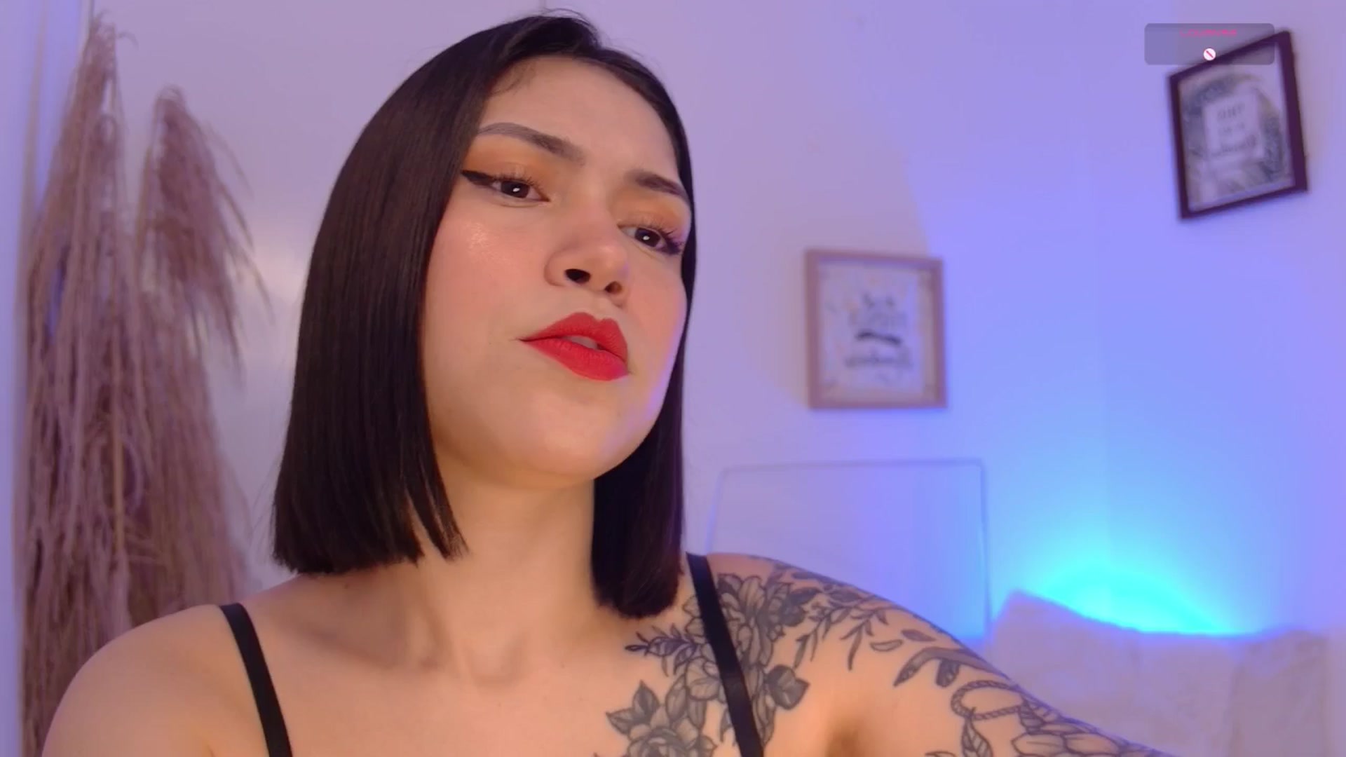 Gallery image thumbnail from angel_sweet9's myfreecams stream on, 03/01/2025, 13:28 image 17 of 20