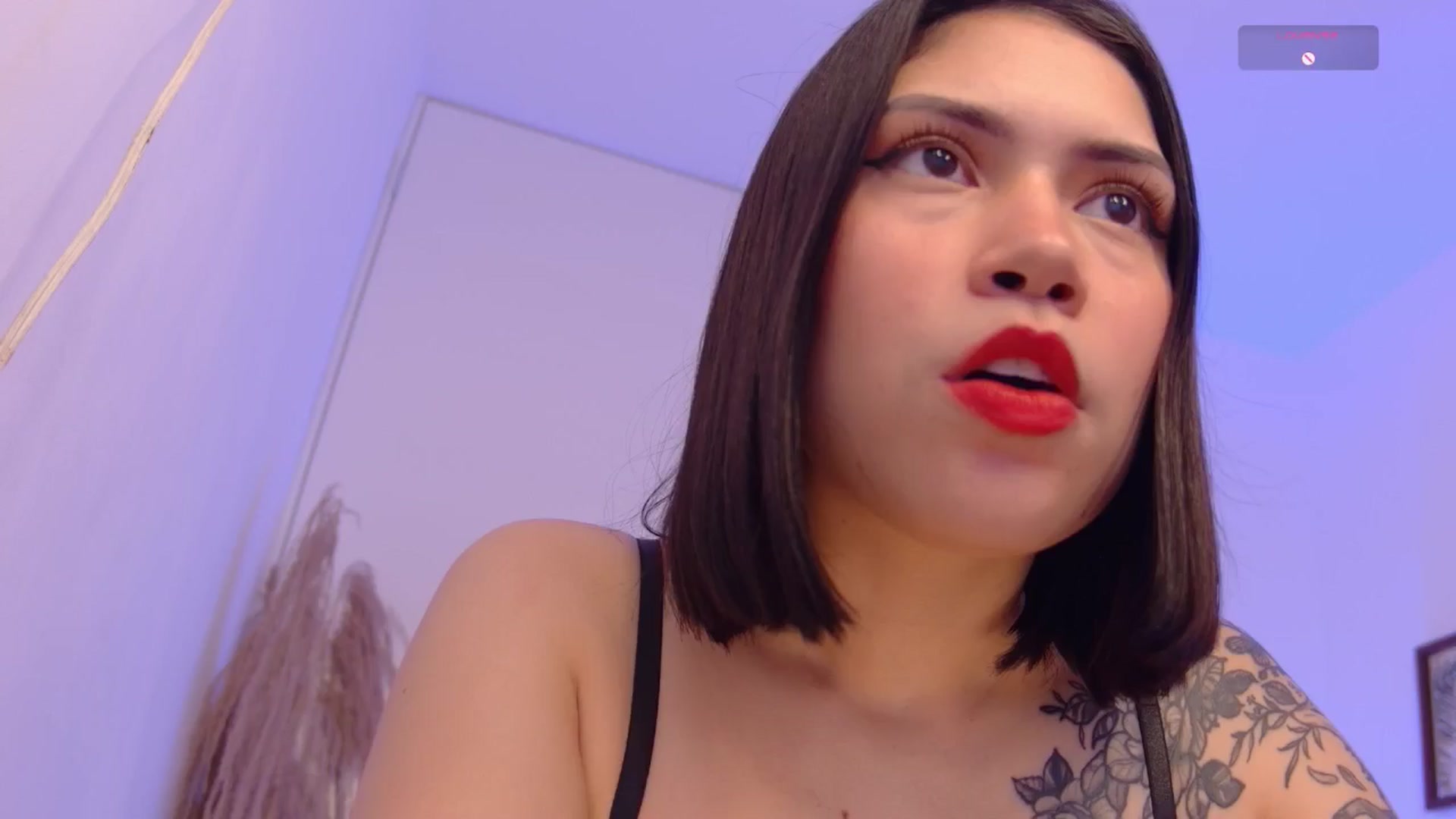 Gallery image thumbnail from angel_sweet9's myfreecams stream on, 03/01/2025, 14:48 image 18 of 20