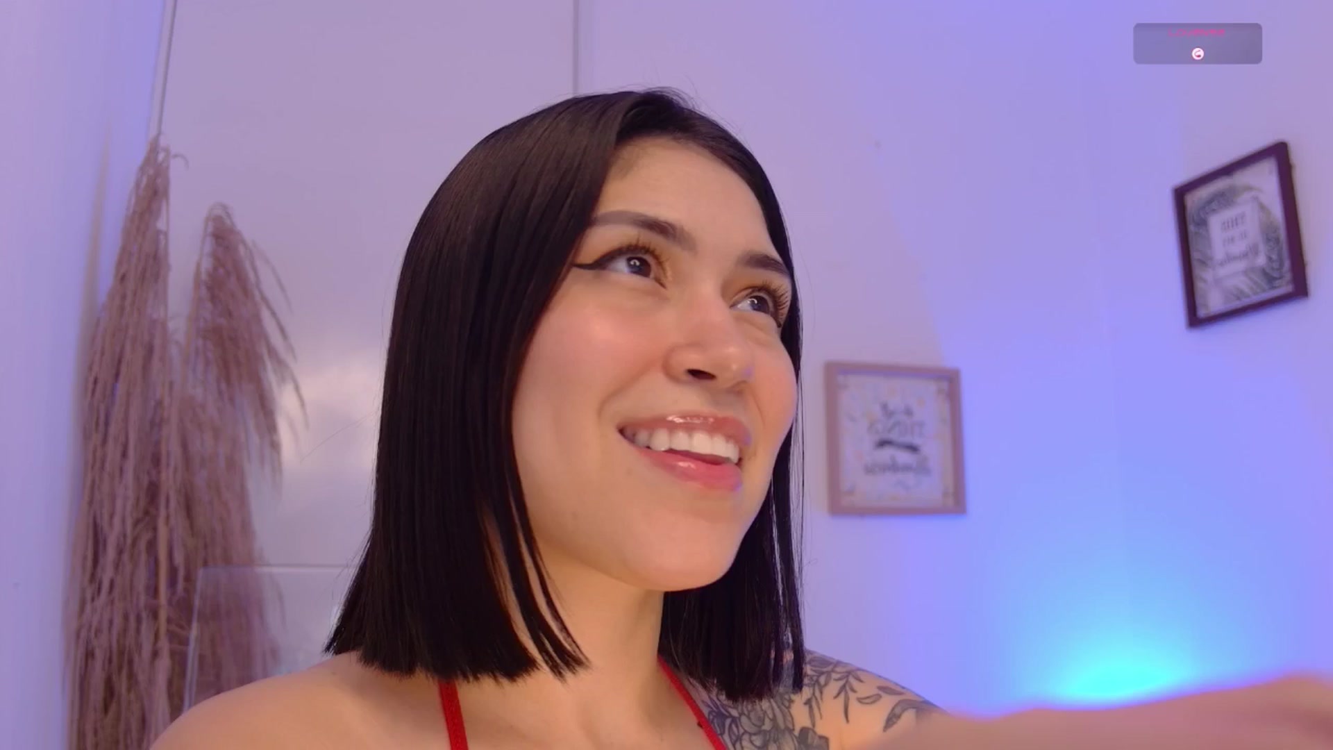 Gallery image thumbnail from angel_sweet9's myfreecams stream on, 03/09/2025, 21:14 image 1 of 20