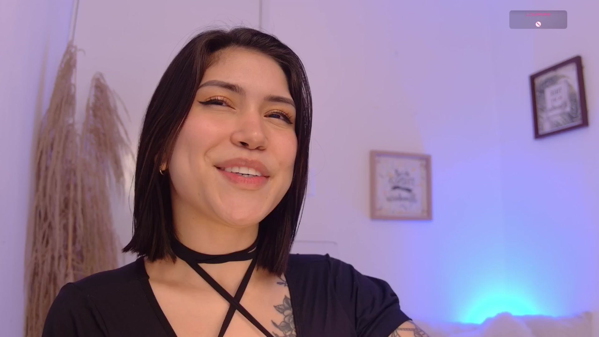 Gallery image thumbnail from angel_sweet9's myfreecams stream on, 03/12/2025, 16:28 image 2 of 20