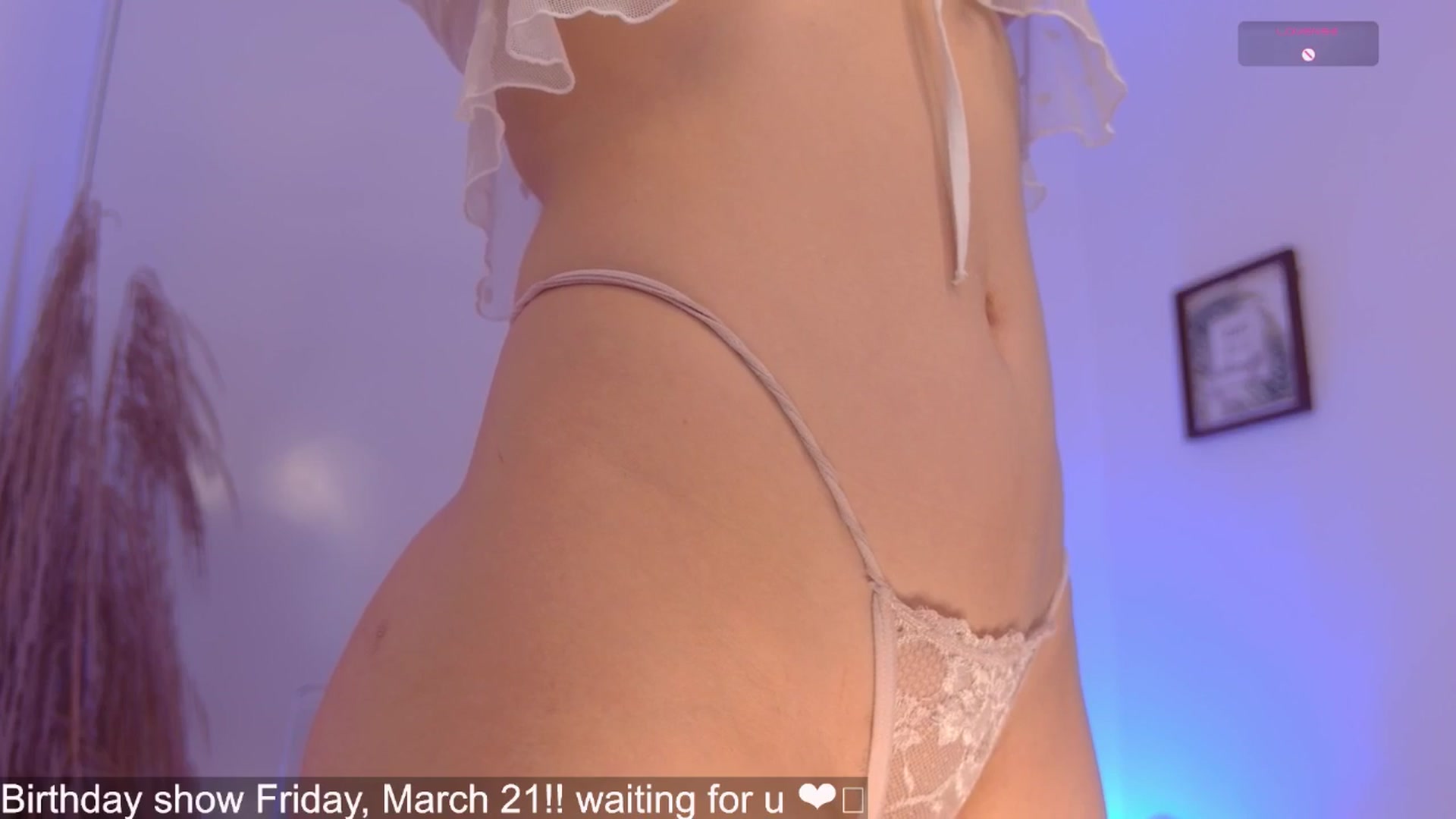 Gallery image thumbnail from angel_sweet9's myfreecams stream on, 03/19/2025, 21:52 image 3 of 20