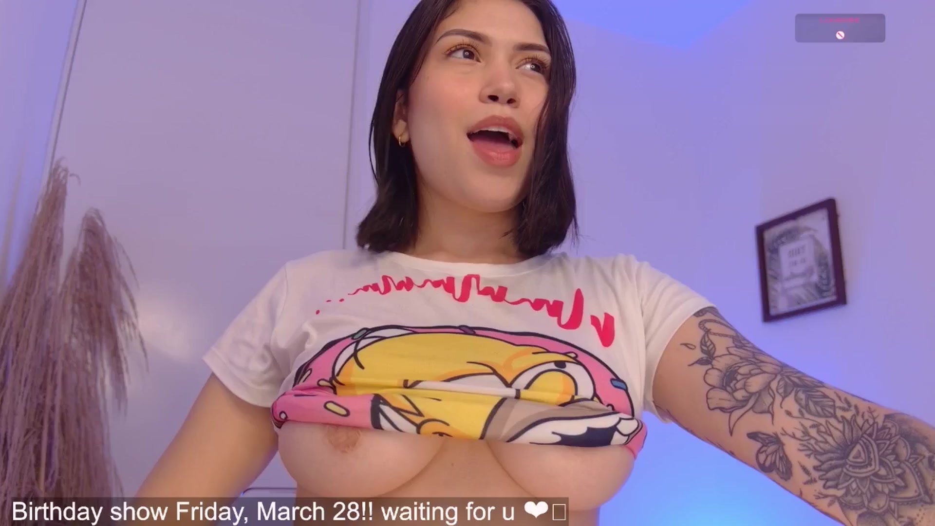 Gallery image thumbnail from angel_sweet9's myfreecams stream on, 03/26/2025, 13:10 image 7 of 20