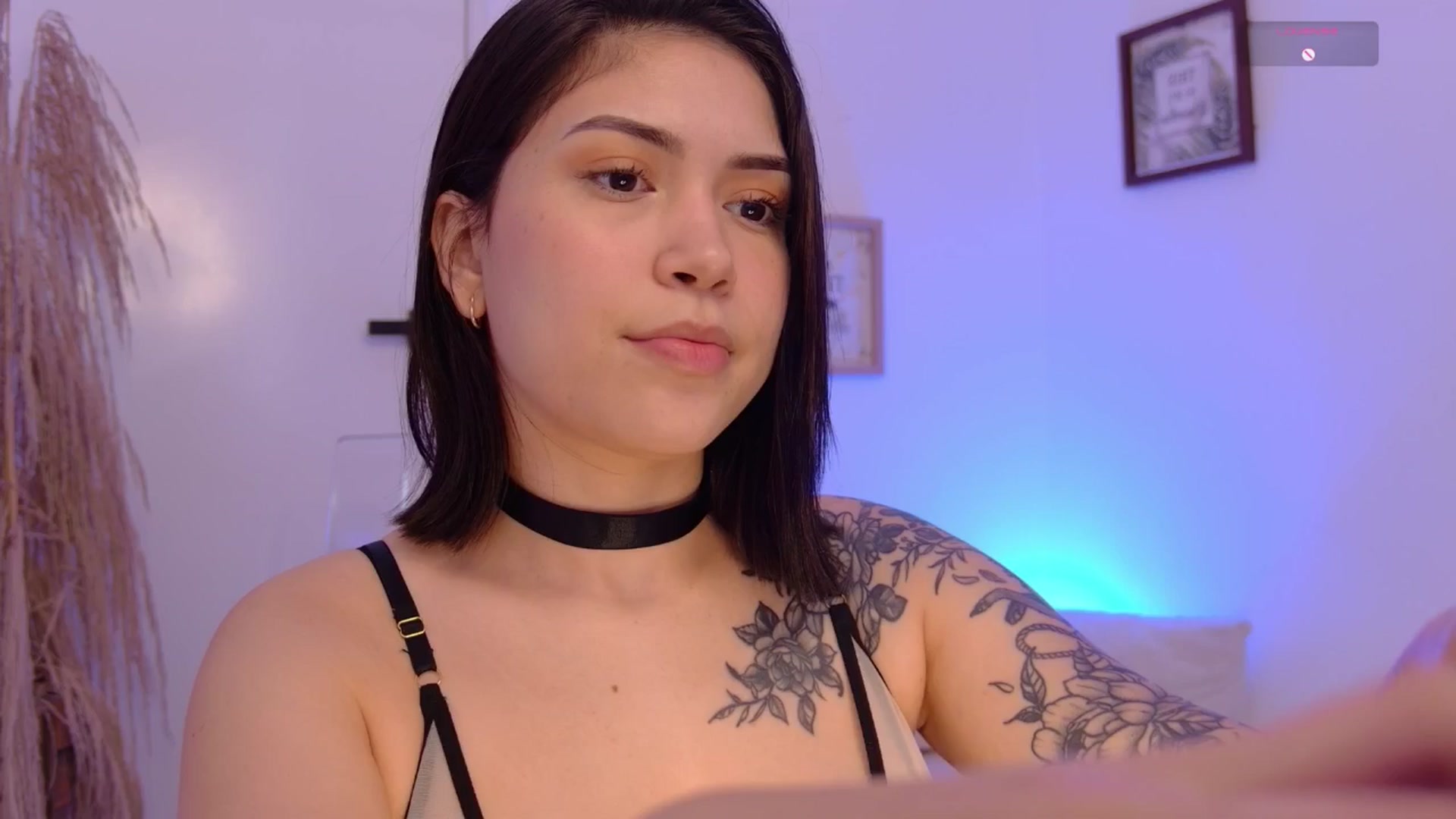 Gallery image thumbnail from angel_sweet9's myfreecams stream on, 04/09/2025, 16:20 image 9 of 20