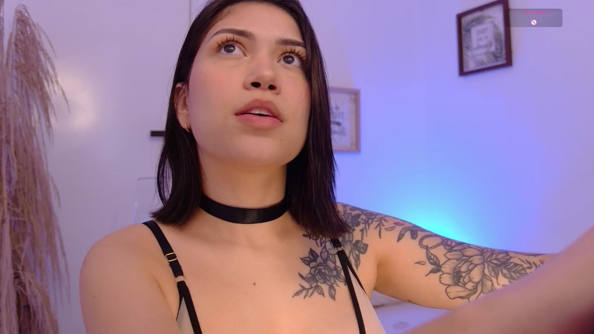Gallery image thumbnail from angel_sweet9's myfreecams stream on, 04/09/2025, 16:20 image 10 of 20