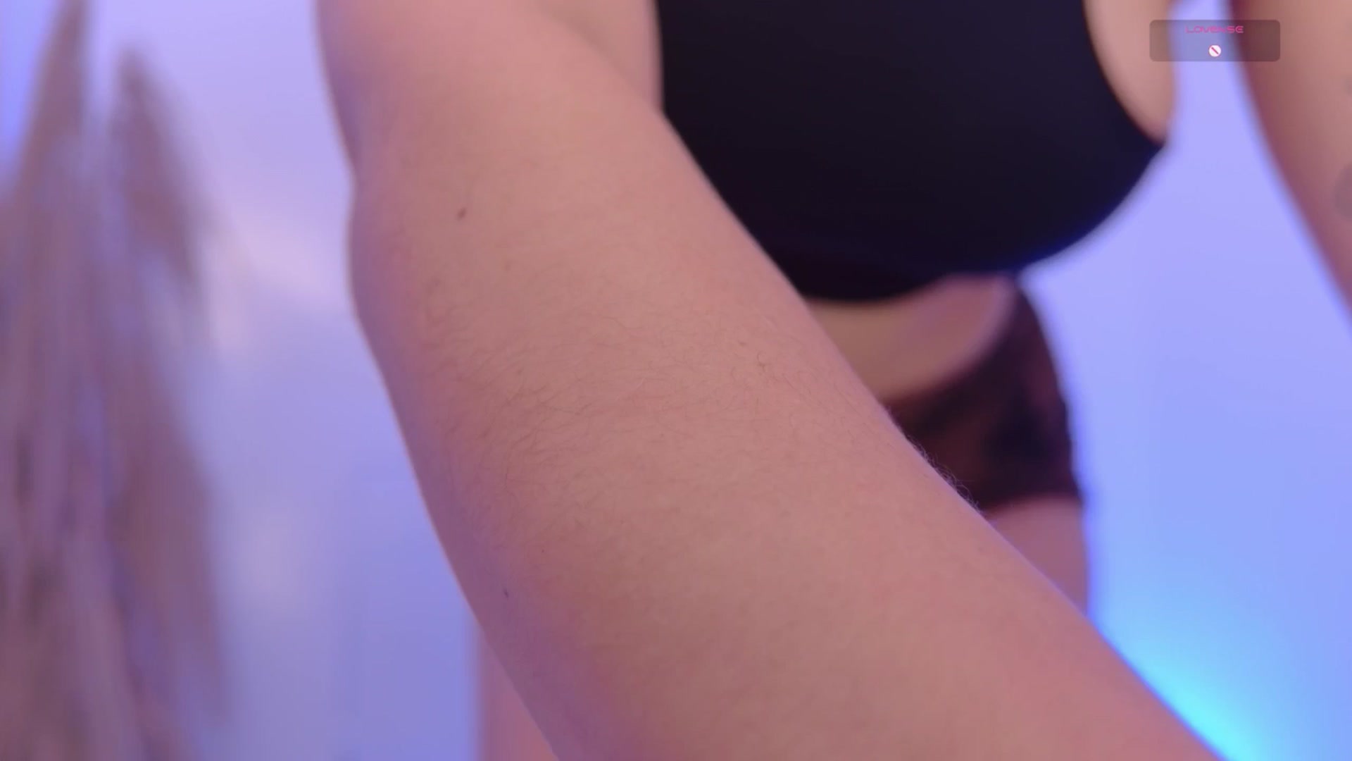Gallery image thumbnail from angel_sweet9's myfreecams stream on, 04/24/2025, 15:55 image 1 of 20