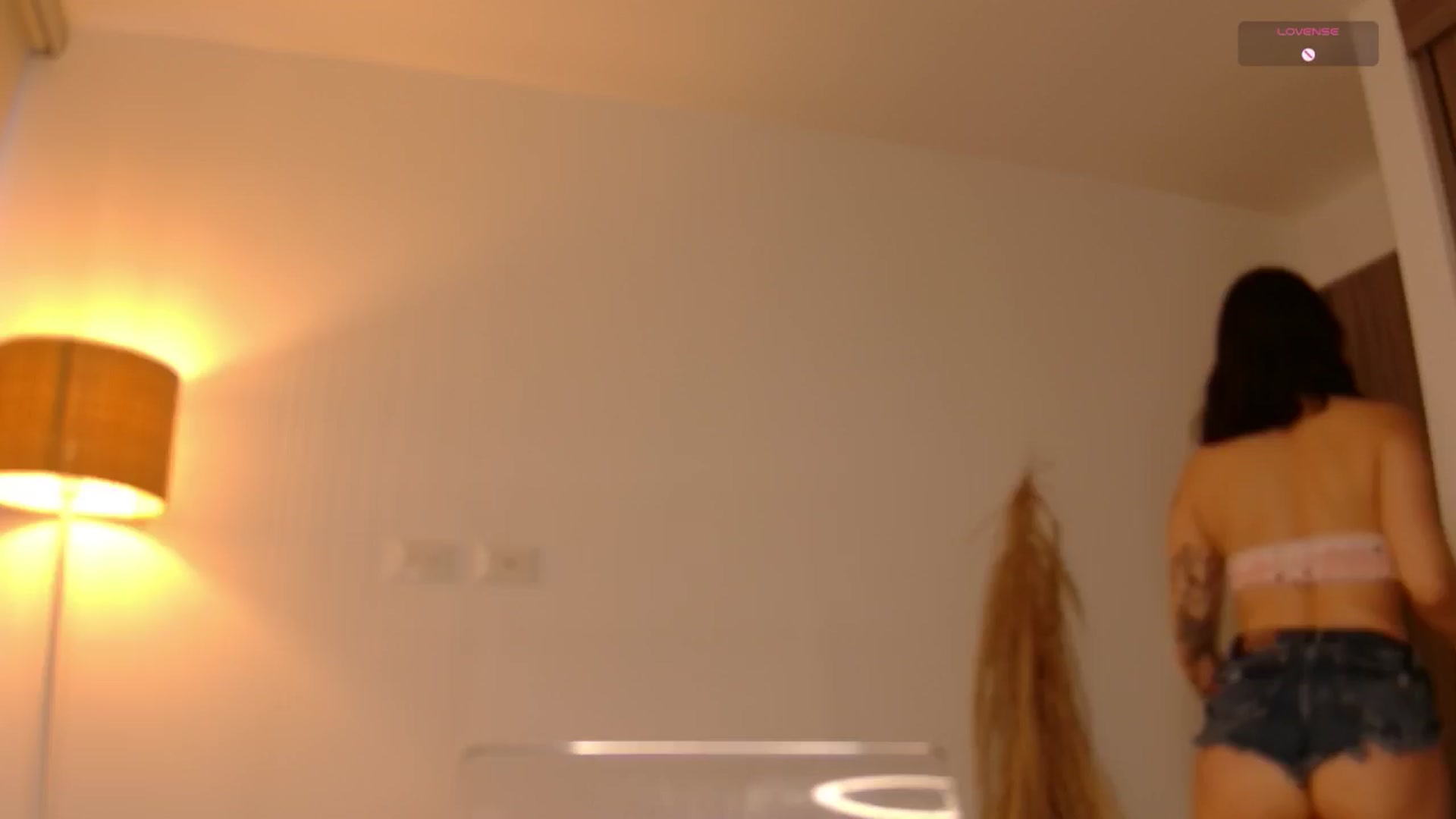Gallery image thumbnail from angel_sweet9's myfreecams stream on, 05/06/2025, 15:19 image 1 of 20