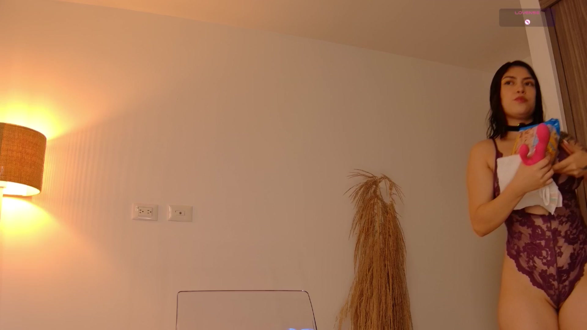Gallery image thumbnail from angel_sweet9's myfreecams stream on, 05/13/2025, 14:06 image 1 of 20