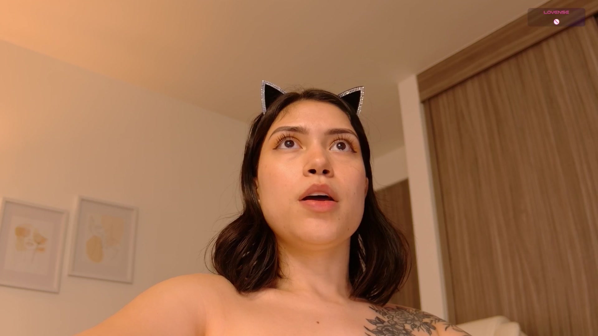 Gallery image thumbnail from angel_sweet9's myfreecams stream on, 05/26/2025, 17:14 image 19 of 20