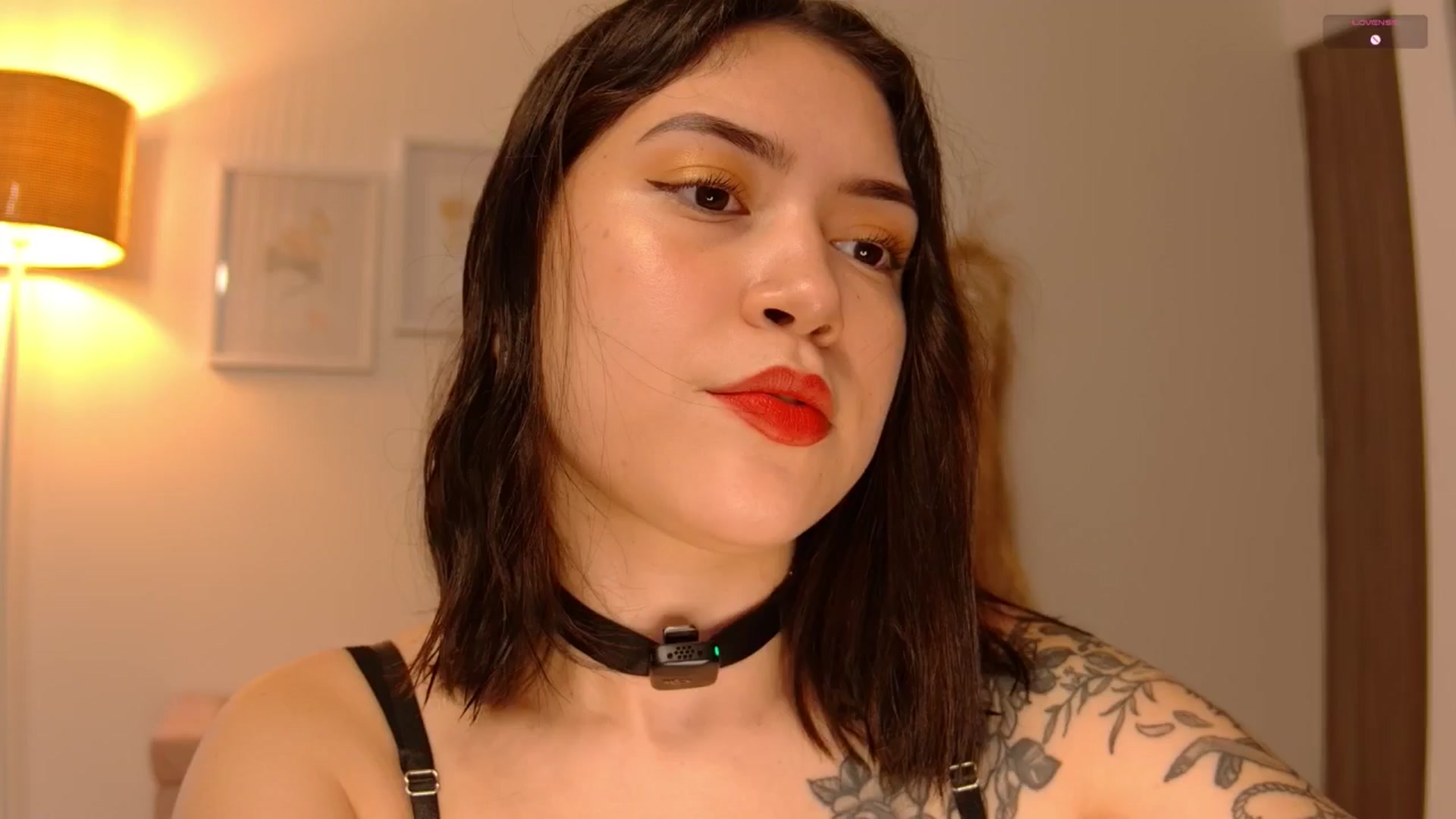 Gallery image thumbnail from angel_sweet9's myfreecams stream on, 05/30/2025, 14:17 image 20 of 20