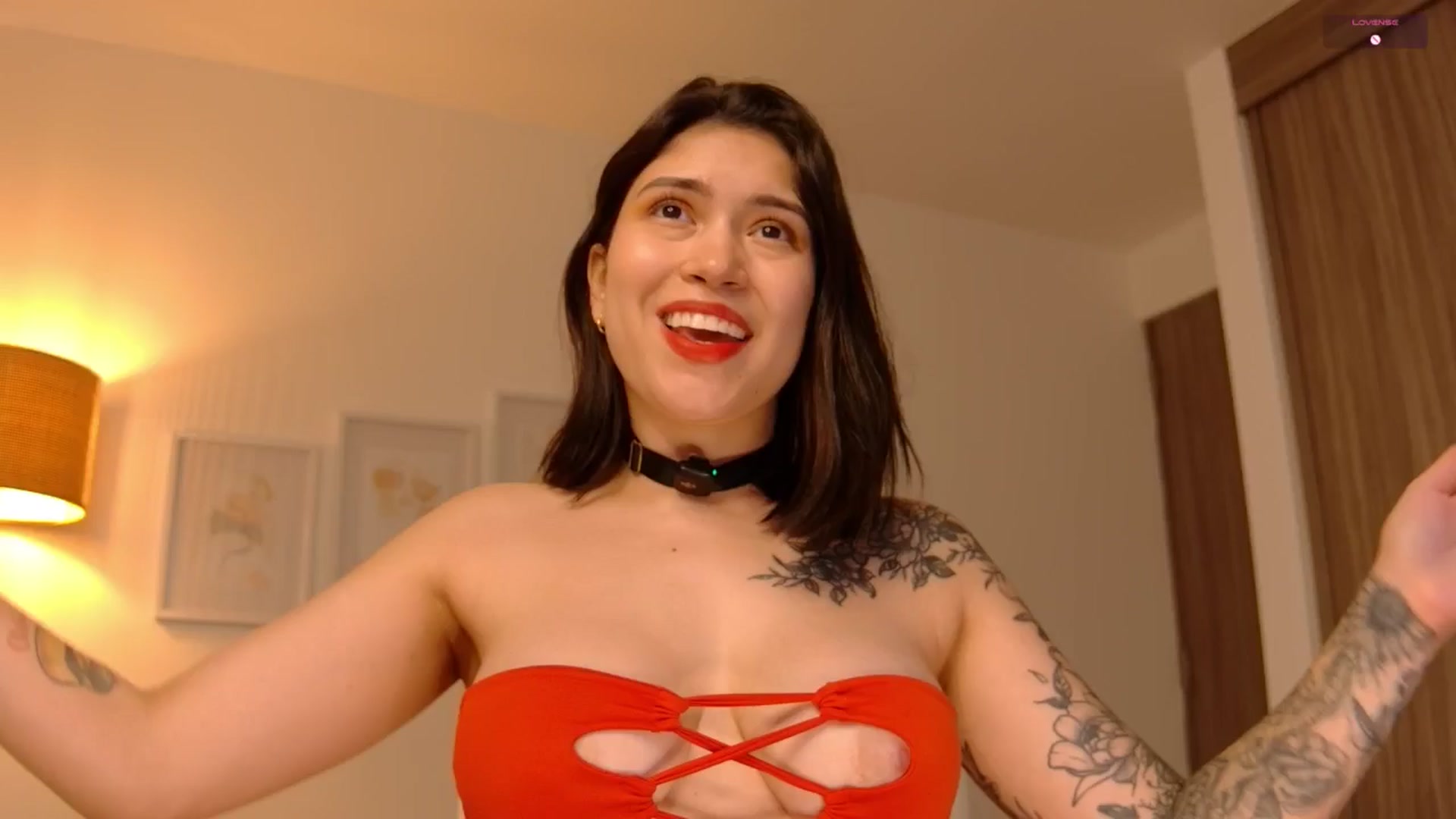 Gallery image thumbnail from angel_sweet9's myfreecams stream on, 06/01/2025, 16:25 image 5 of 20