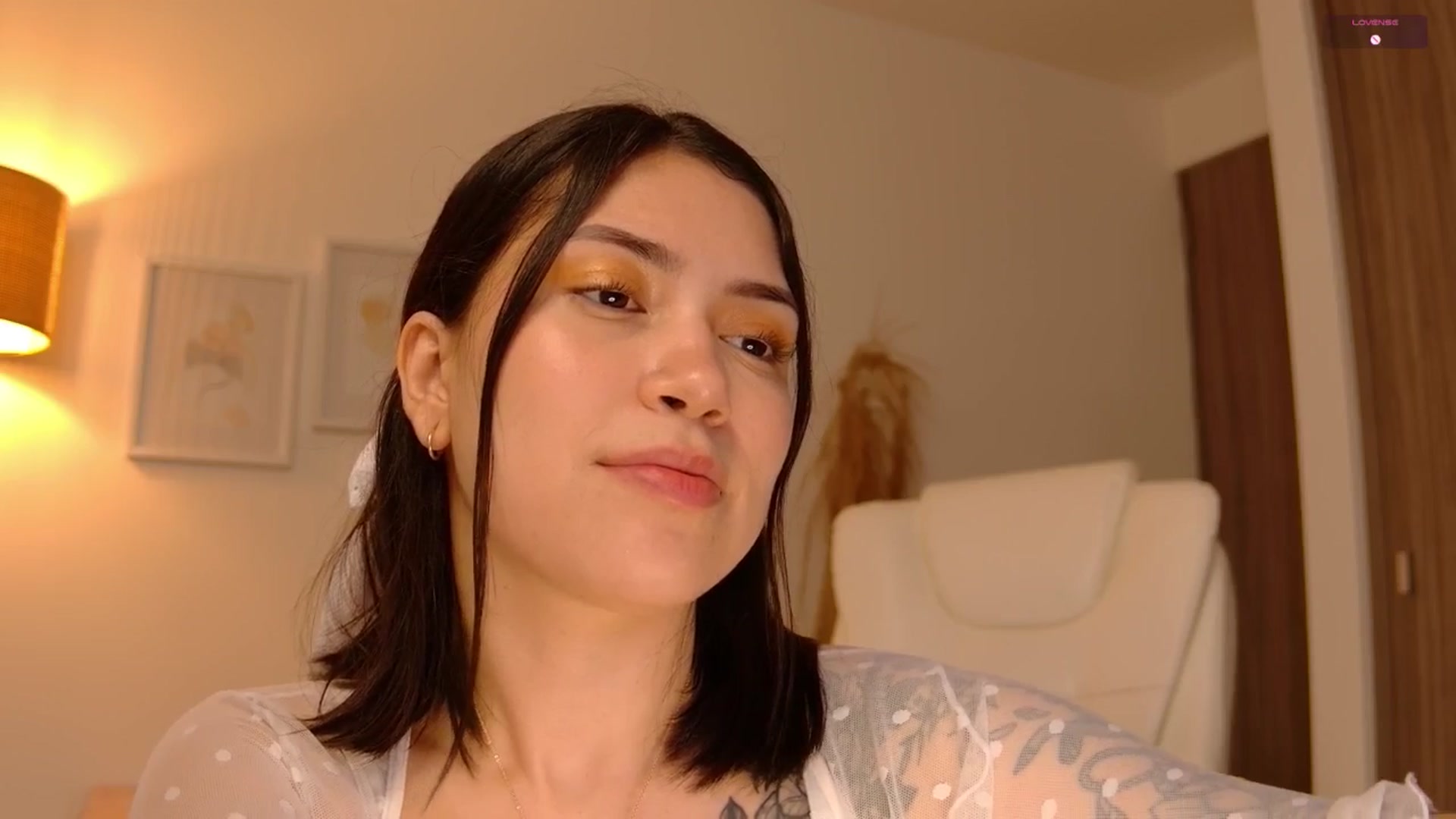 Gallery image thumbnail from angel_sweet9's myfreecams stream on, 06/04/2025, 15:45 image 16 of 20