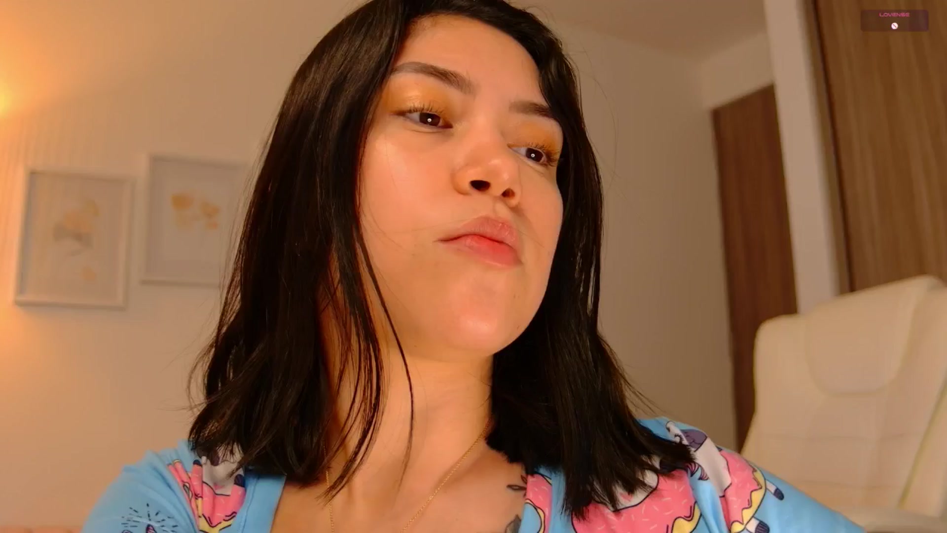 Gallery image thumbnail from angel_sweet9's myfreecams stream on, 06/13/2025, 14:03 image 18 of 20