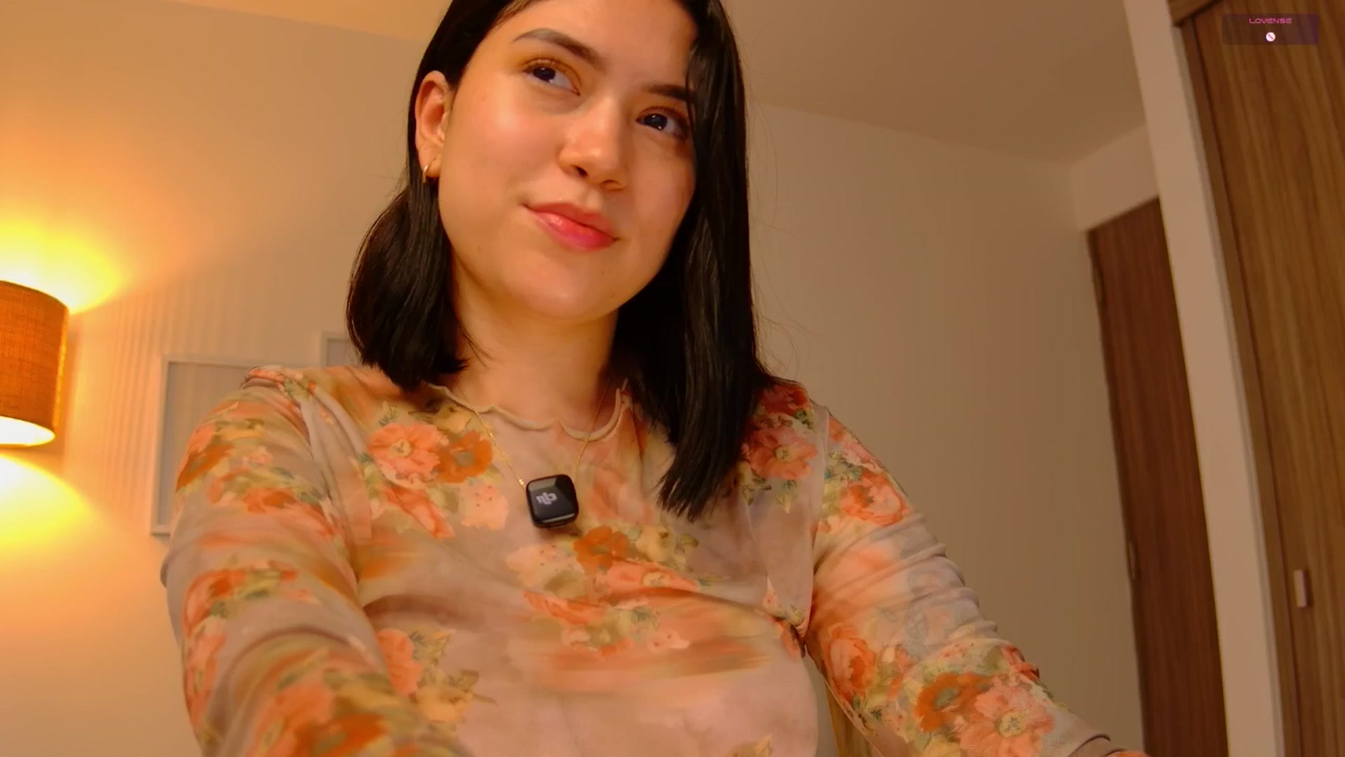Gallery image thumbnail from angel_sweet9's myfreecams stream on, 06/13/2025, 16:51 image 15 of 20