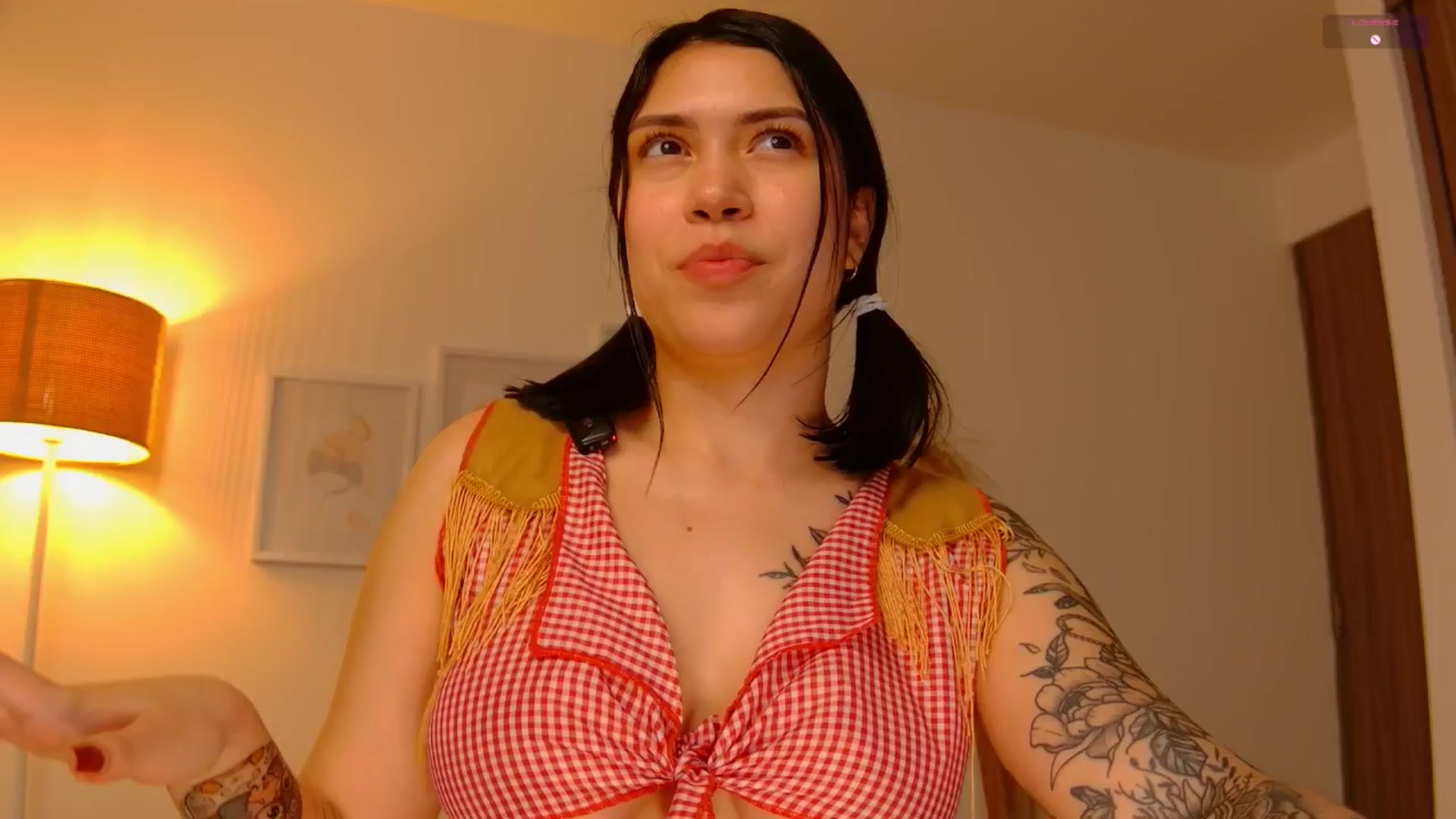 Gallery image thumbnail from angel_sweet9's myfreecams stream on, 06/21/2025, 15:58 image 13 of 20