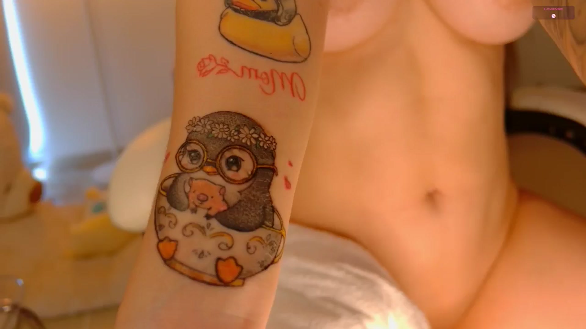 Gallery image thumbnail from angel_sweet9's myfreecams stream on, 06/23/2025, 17:13 image 10 of 20