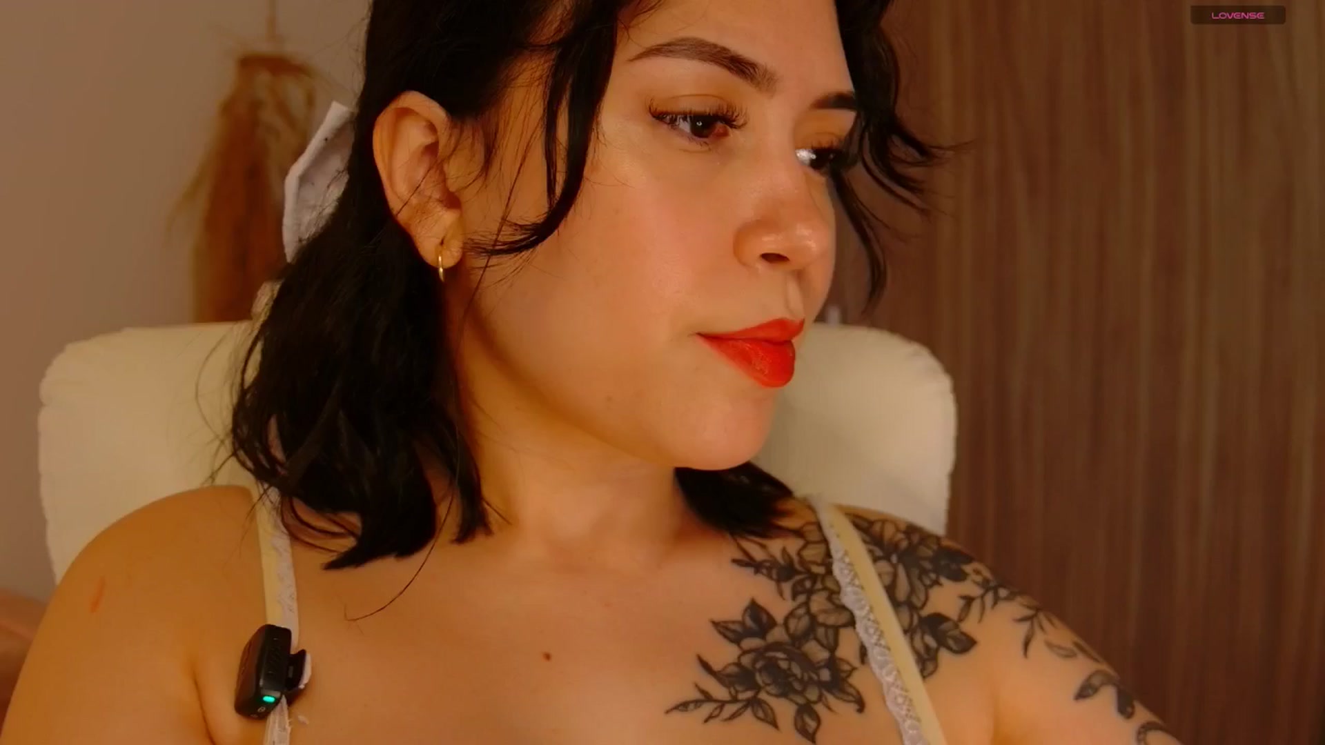 Gallery image thumbnail from angel_sweet9's myfreecams stream on, 07/01/2025, 15:07 image 16 of 20
