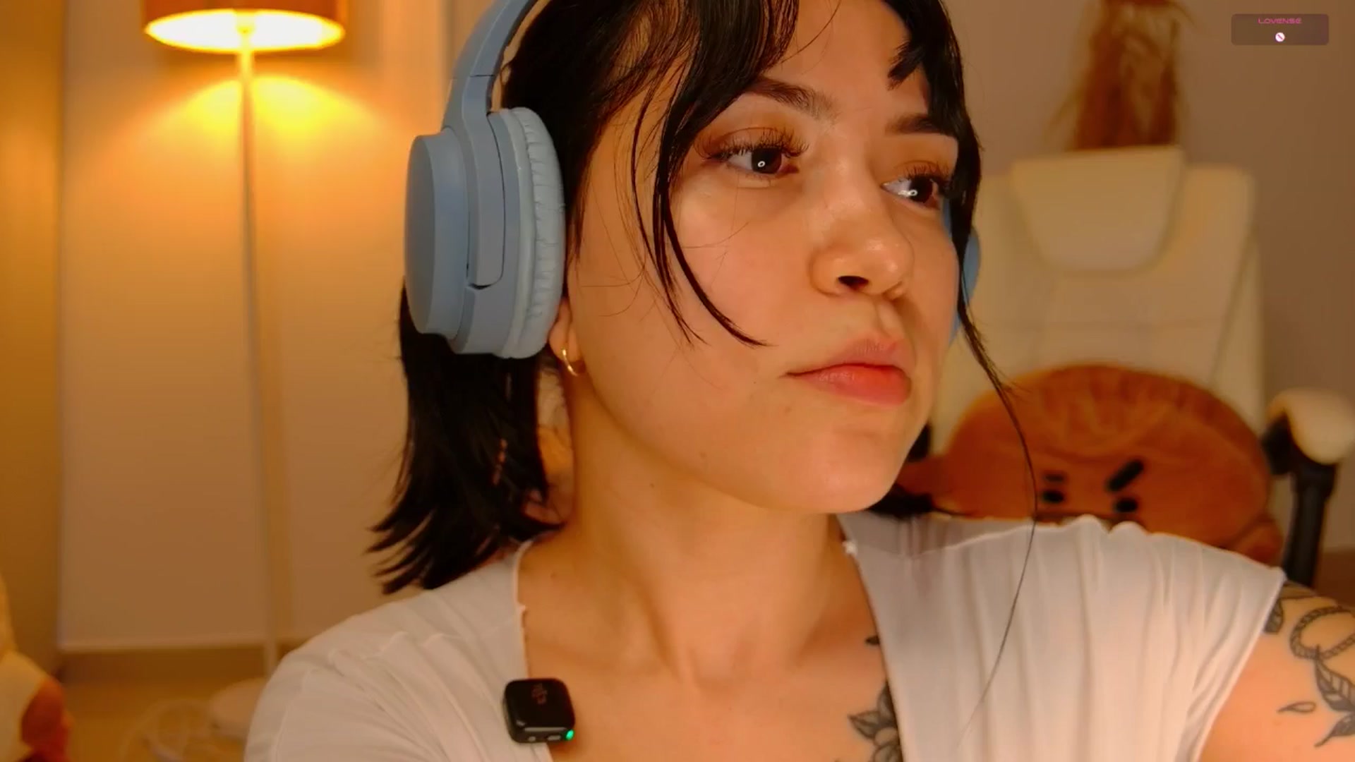 Gallery image thumbnail from angel_sweet9's myfreecams stream on, 07/05/2025, 23:53 image 6 of 20