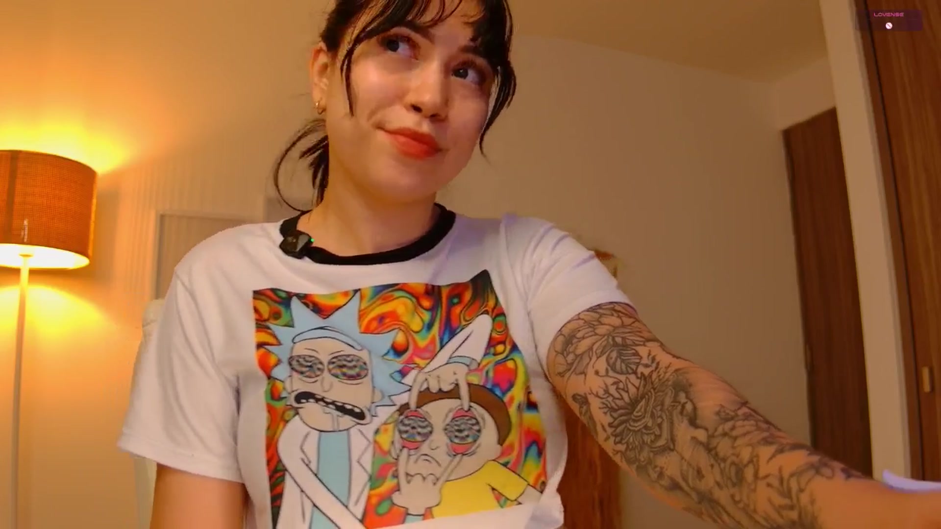 Gallery image thumbnail from angel_sweet9's myfreecams stream on, 07/06/2025, 22:34 image 7 of 20