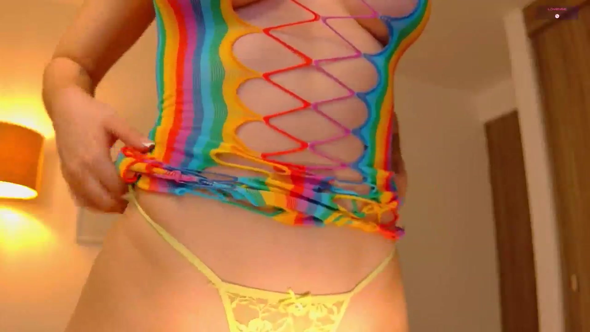 Gallery image thumbnail from angel_sweet9's myfreecams stream on, 07/11/2025, 14:32 image 18 of 20
