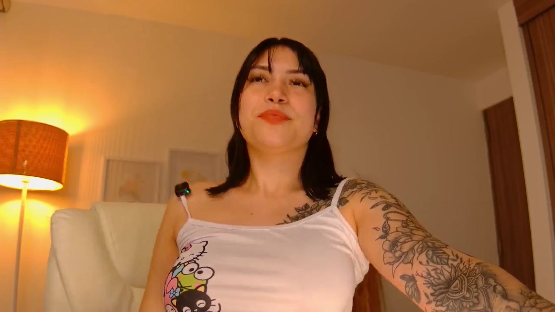 Gallery image thumbnail from angel_sweet9's myfreecams stream on, 07/11/2025, 20:06 image 12 of 20