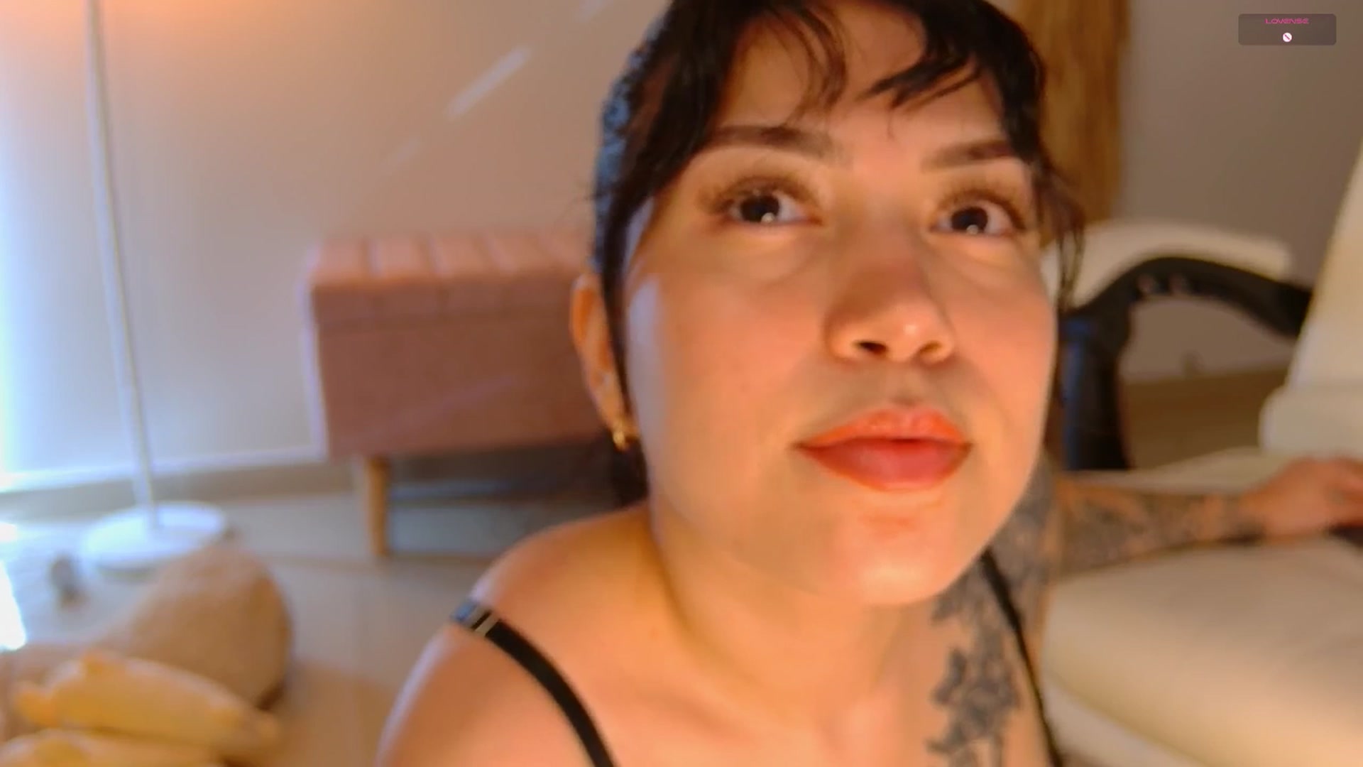 Gallery image thumbnail from angel_sweet9's myfreecams stream on, 07/18/2025, 13:40 image 16 of 20