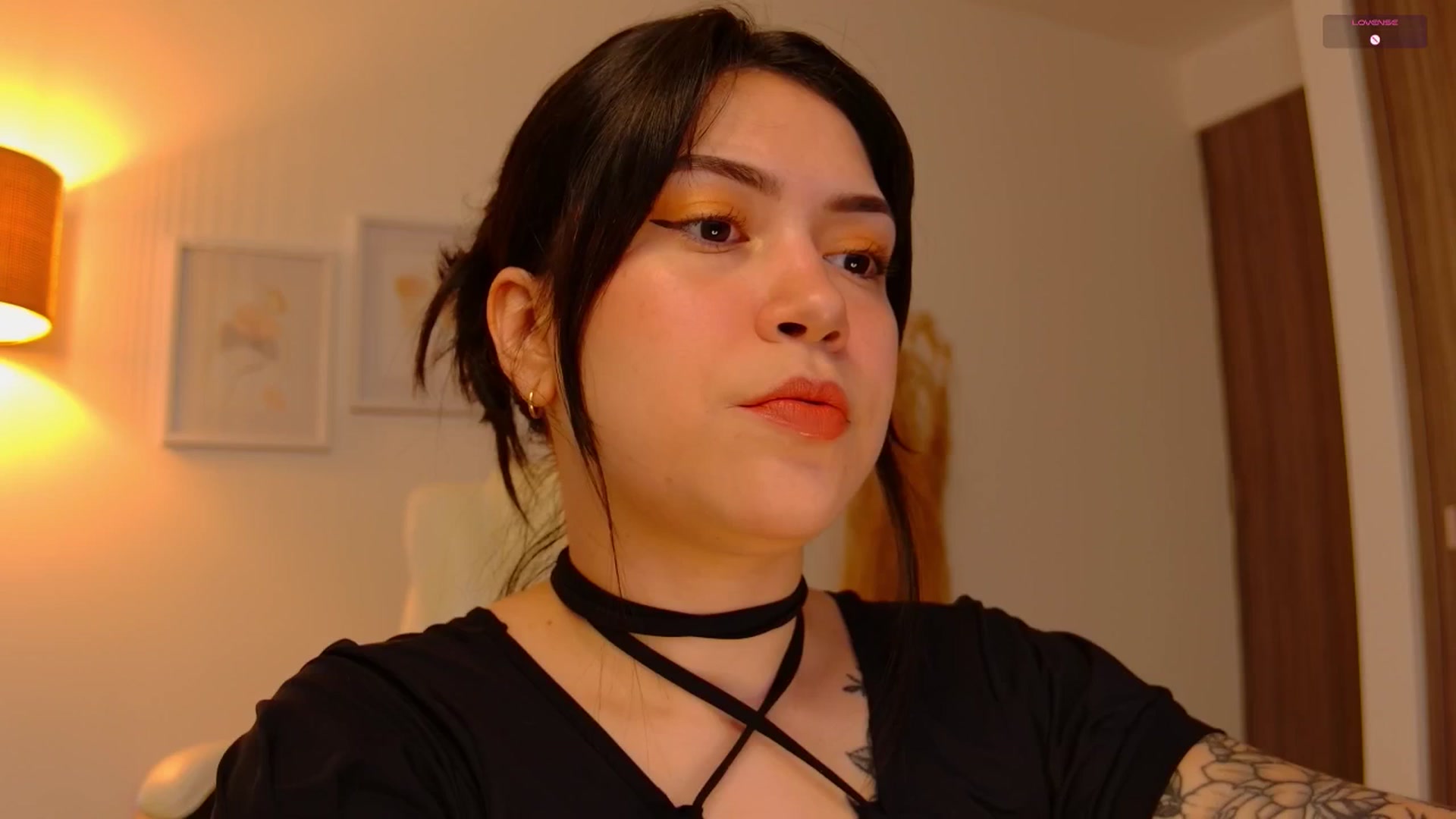 Gallery image thumbnail from angel_sweet9's myfreecams stream on, 08/03/2025, 14:50 image 3 of 20