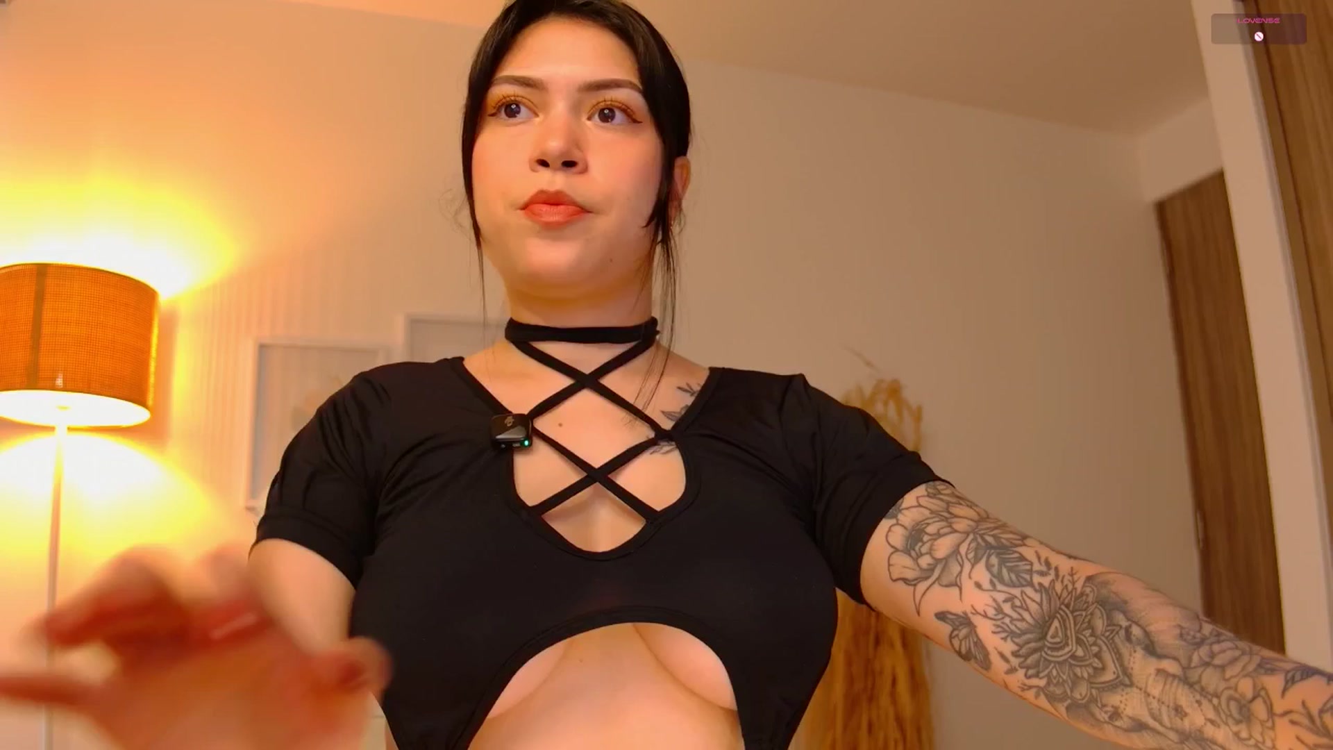 Gallery image thumbnail from angel_sweet9's myfreecams stream on, 08/03/2025, 14:50 image 1 of 20