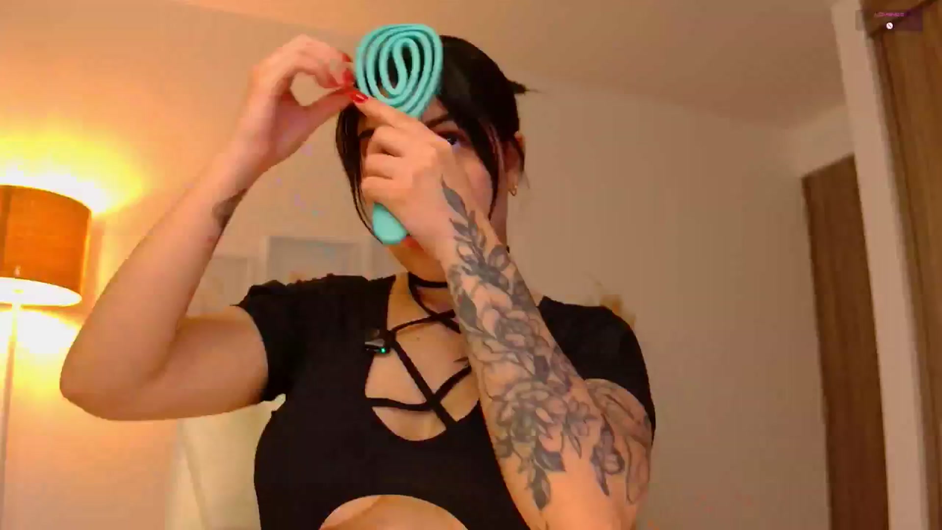 Gallery image thumbnail from angel_sweet9's myfreecams stream on, 08/03/2025, 16:04 image 1 of 20