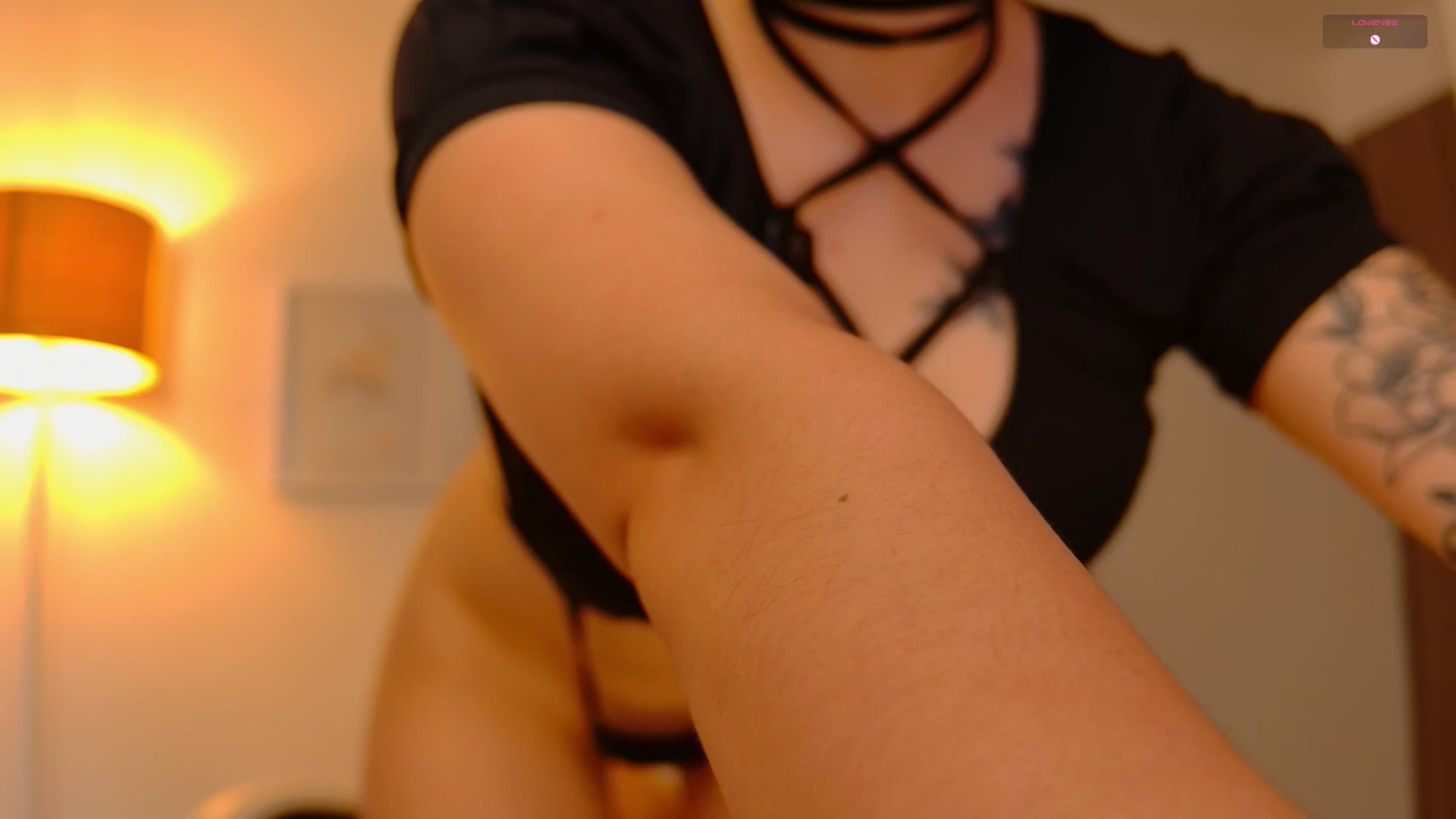 Gallery image thumbnail from angel_sweet9's myfreecams stream on, 08/03/2025, 16:32 image 10 of 20
