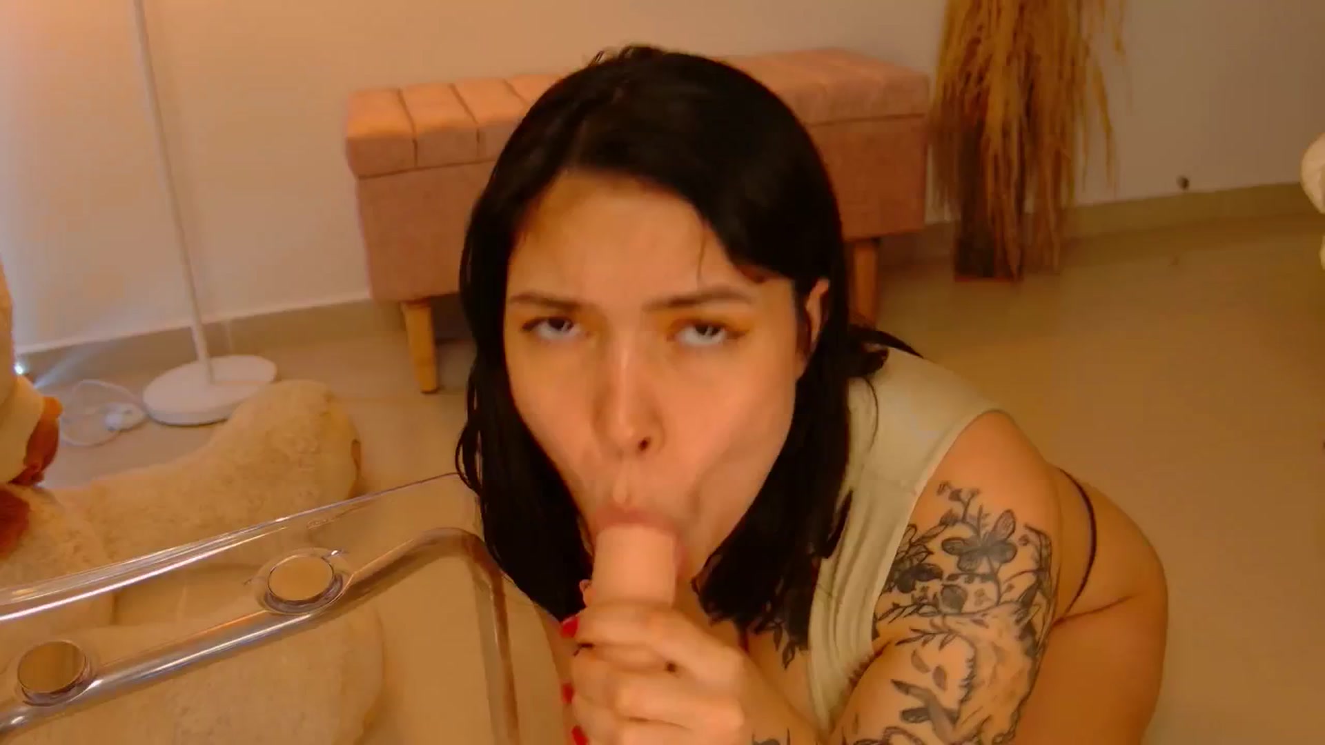 Gallery image thumbnail from angel_sweet9's myfreecams stream on, 08/08/2025, 17:09 image 6 of 20