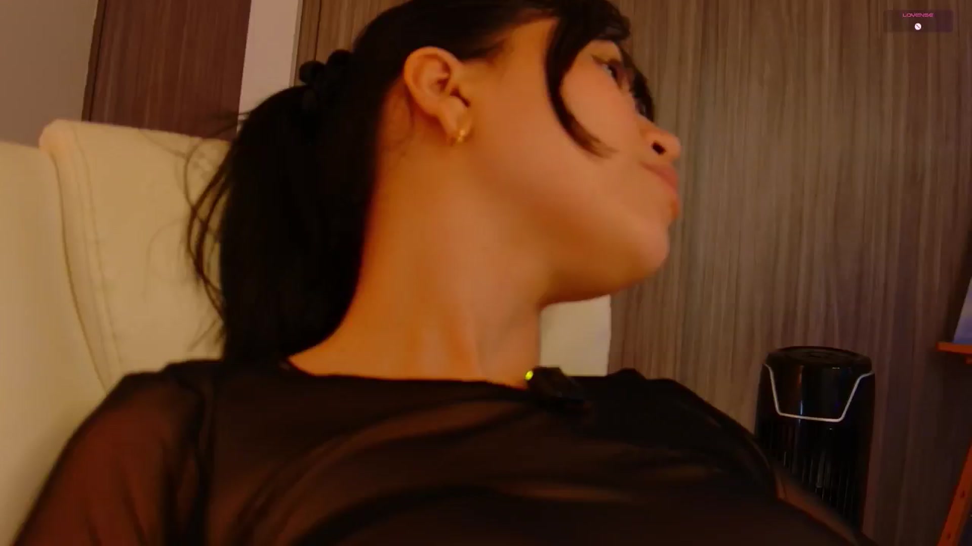 Gallery image thumbnail from angel_sweet9's myfreecams stream on, 08/12/2025, 15:07 image 13 of 20
