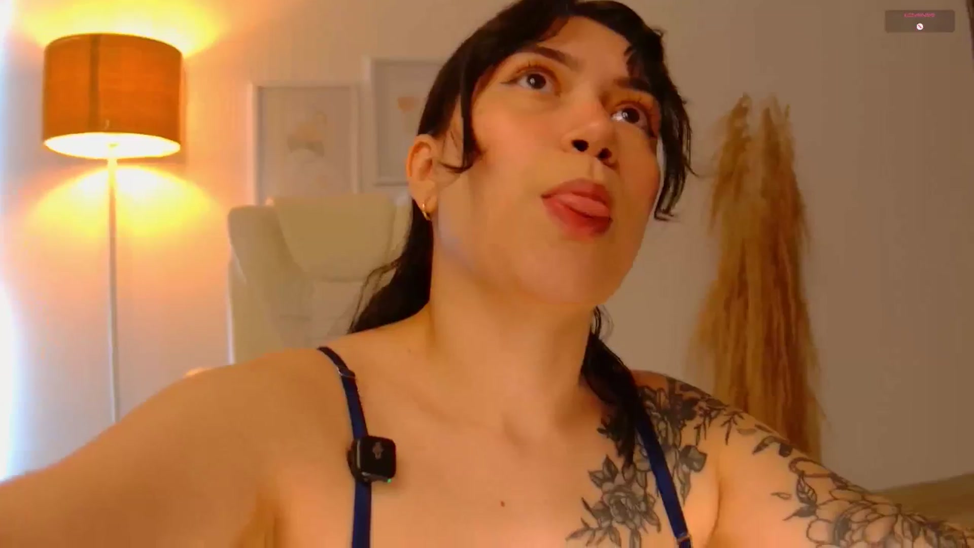 Gallery image thumbnail from angel_sweet9's myfreecams stream on, 08/14/2025, 13:55 image 12 of 20