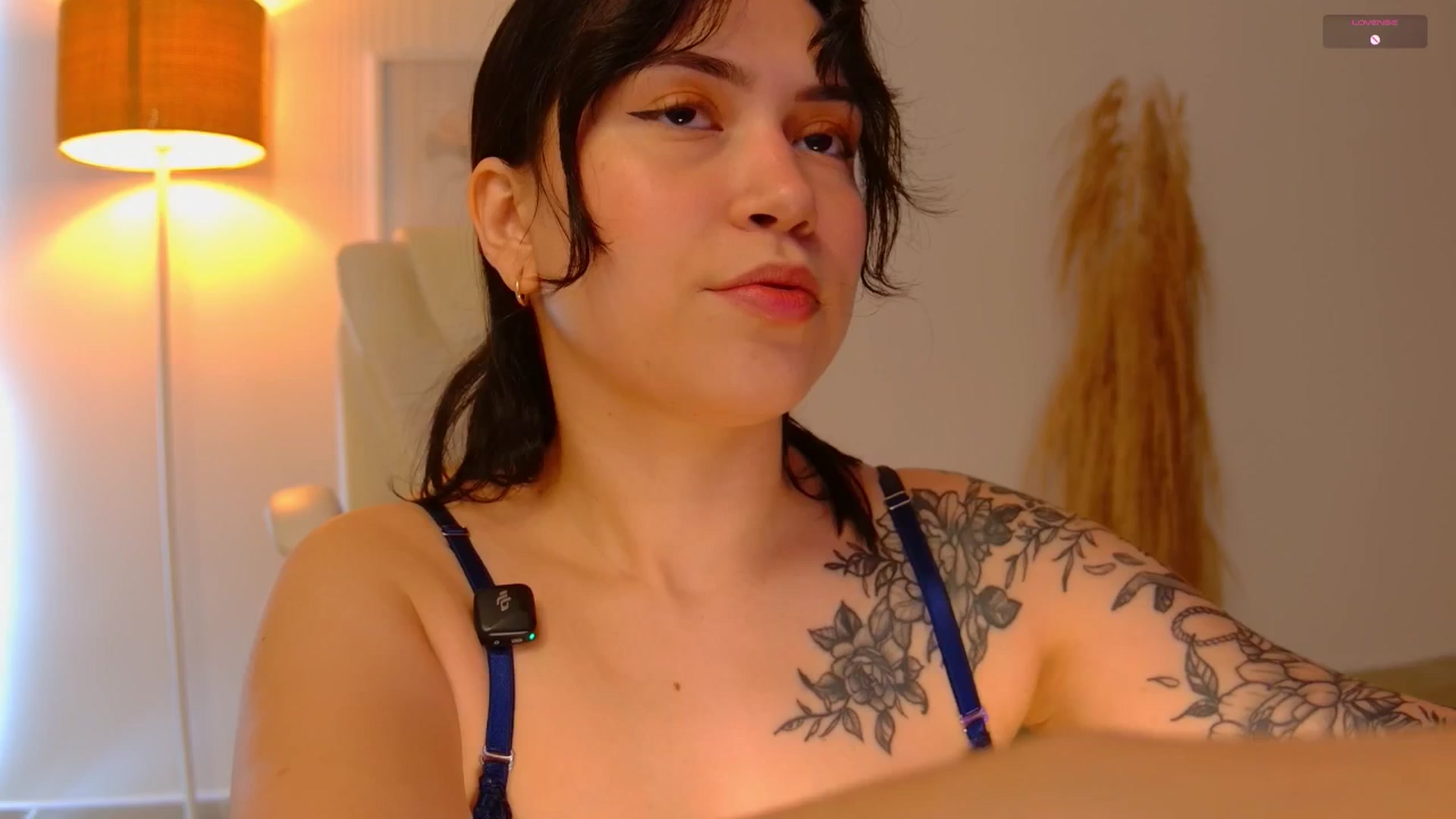 Gallery image thumbnail from angel_sweet9's myfreecams stream on, 08/14/2025, 13:55 image 14 of 20