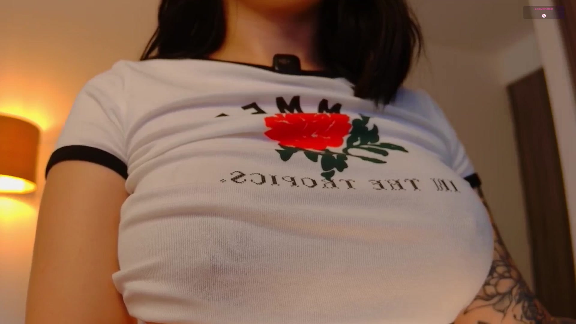 Gallery image thumbnail from angel_sweet9's myfreecams stream on, 08/20/2025, 15:15 image 15 of 20