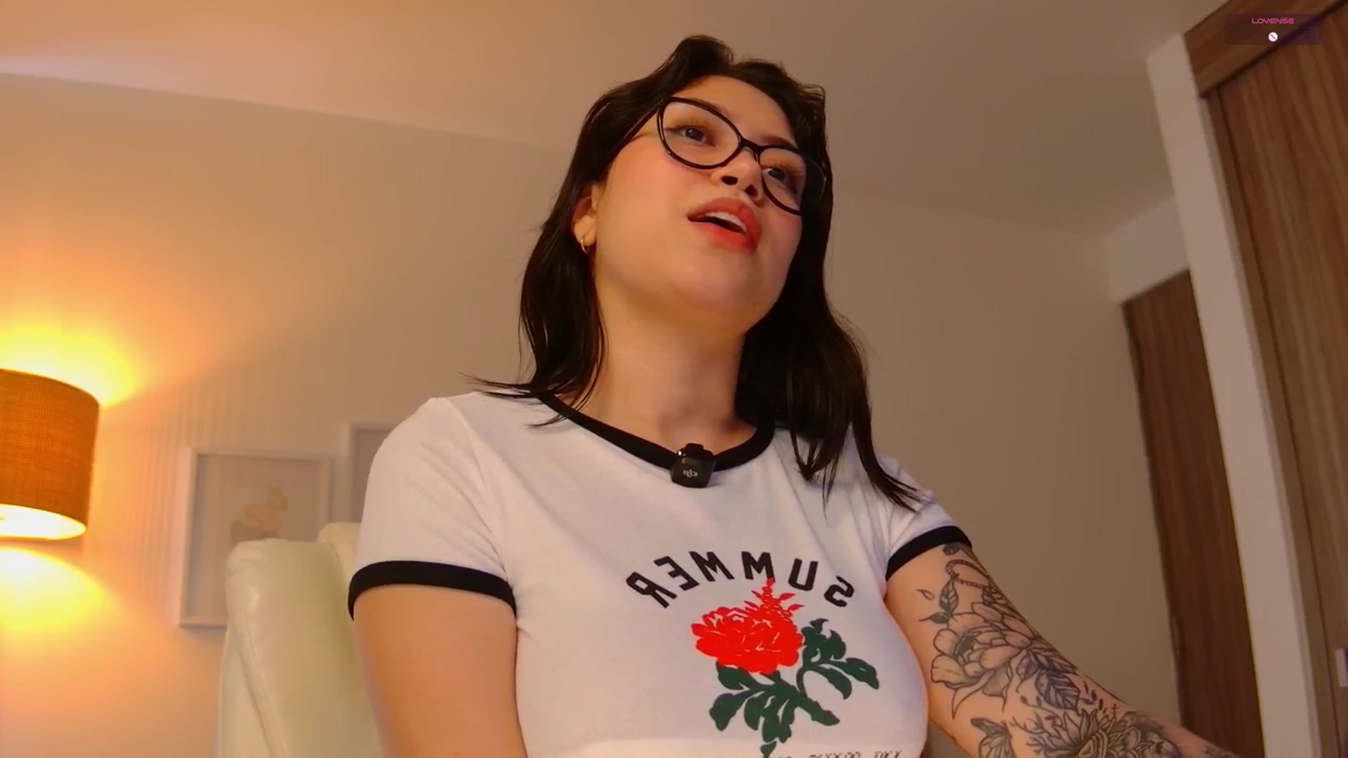 Gallery image thumbnail from angel_sweet9's myfreecams stream on, 08/20/2025, 15:15 image 20 of 20