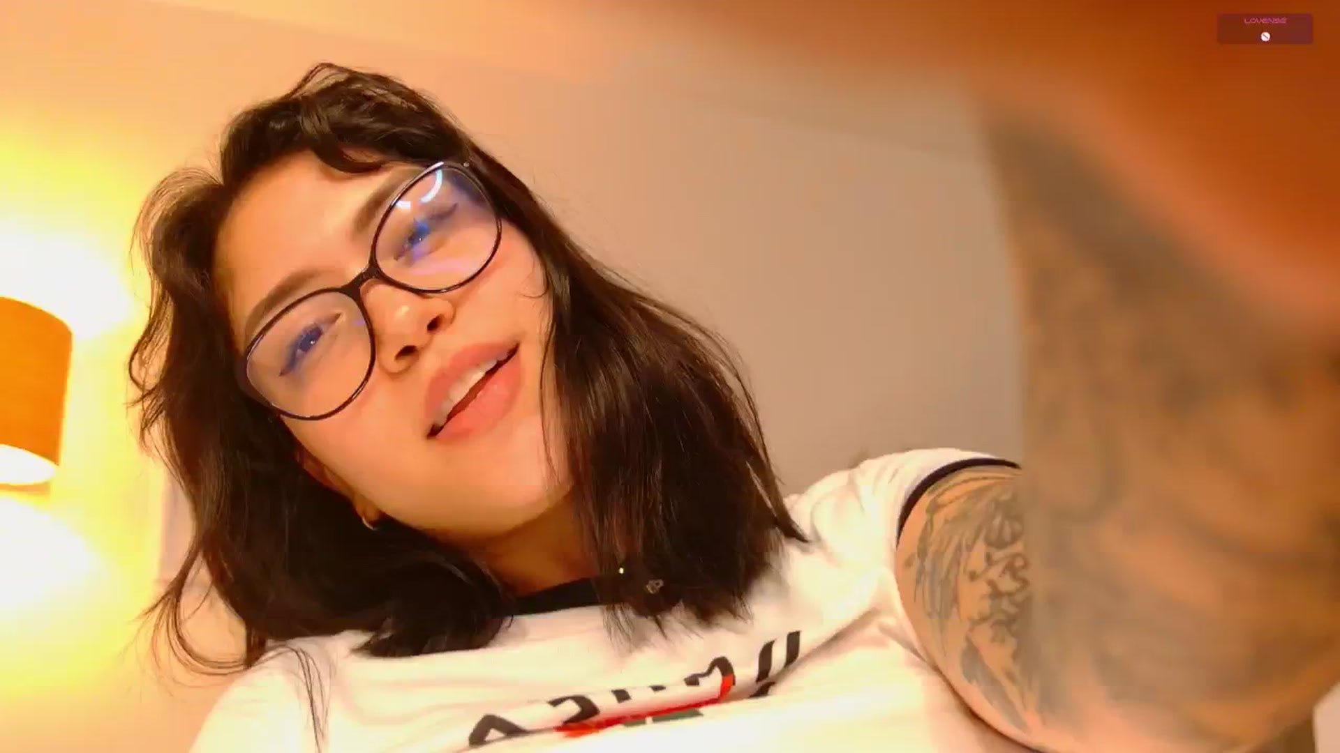 Gallery image thumbnail from angel_sweet9's myfreecams stream on, 08/20/2025, 17:51 image 13 of 20