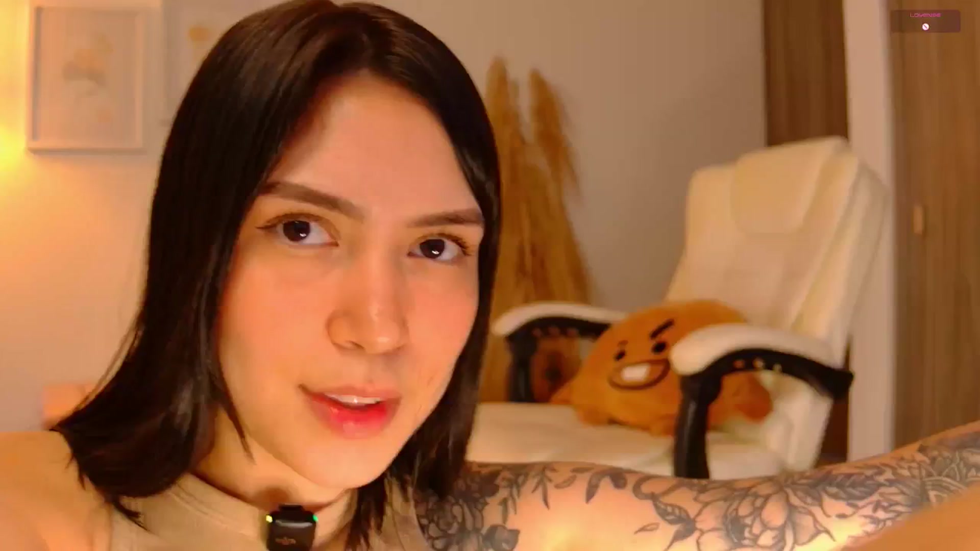 Gallery image thumbnail from angel_sweet9's myfreecams stream on, 09/18/2025, 15:32 image 12 of 20