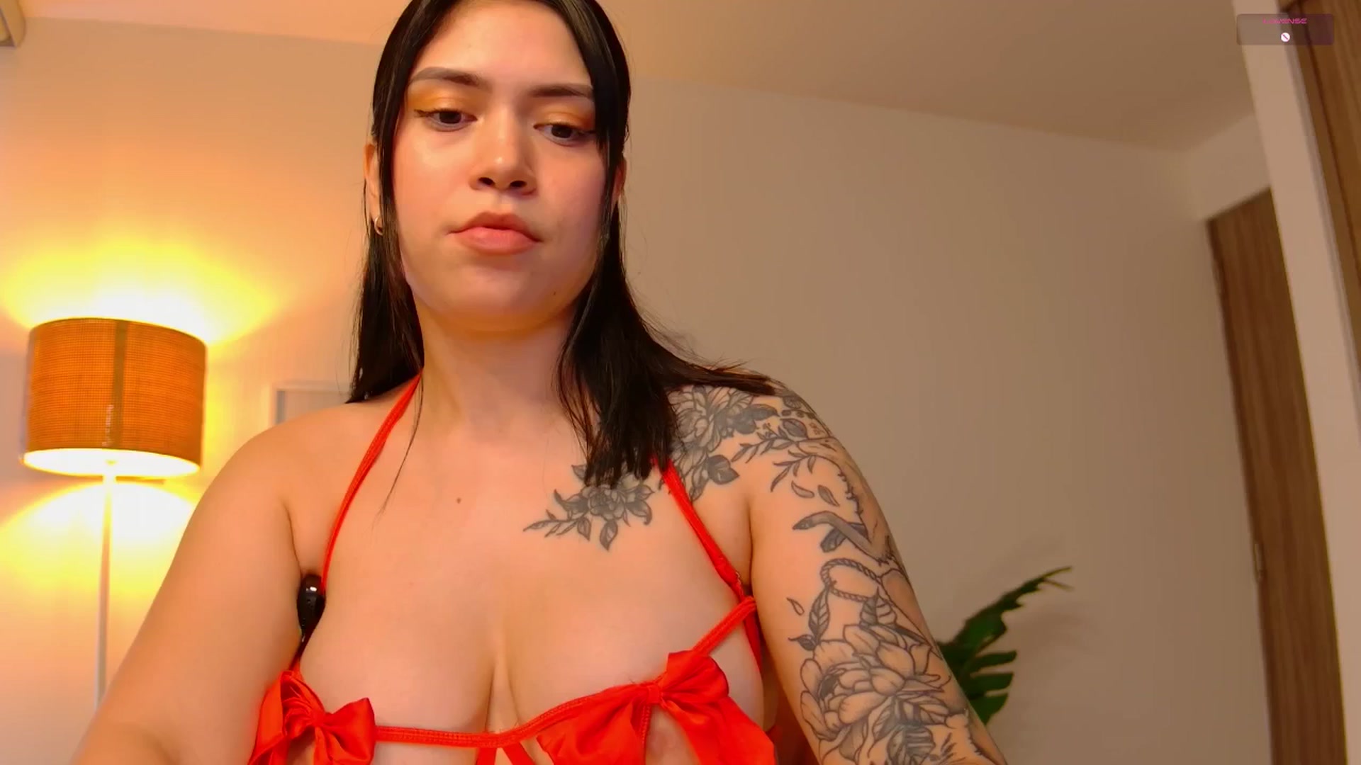 Gallery image thumbnail from angel_sweet9's myfreecams stream on, 09/23/2025, 18:08 image 3 of 20