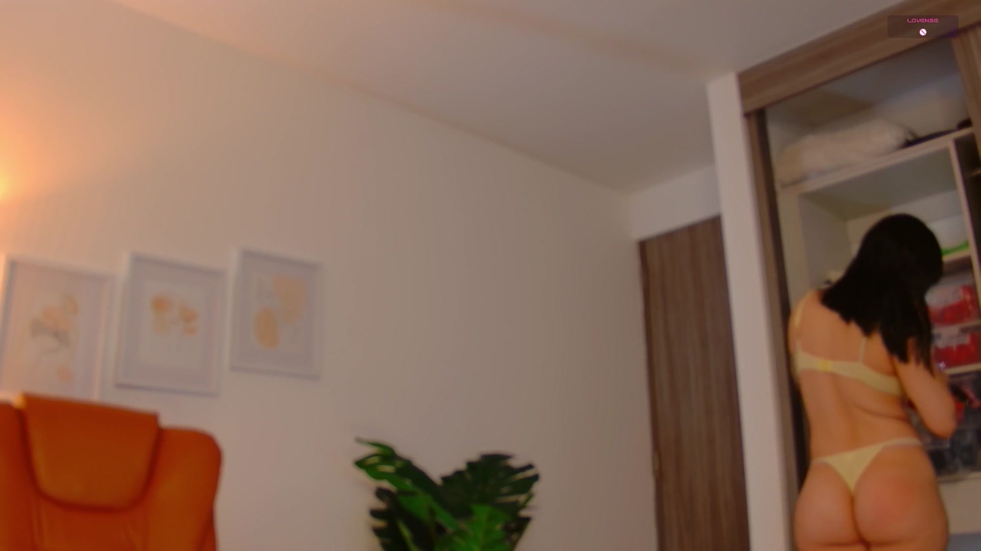 Gallery image thumbnail from angel_sweet9's myfreecams stream on, 11/03/2025, 13:53 image 16 of 20