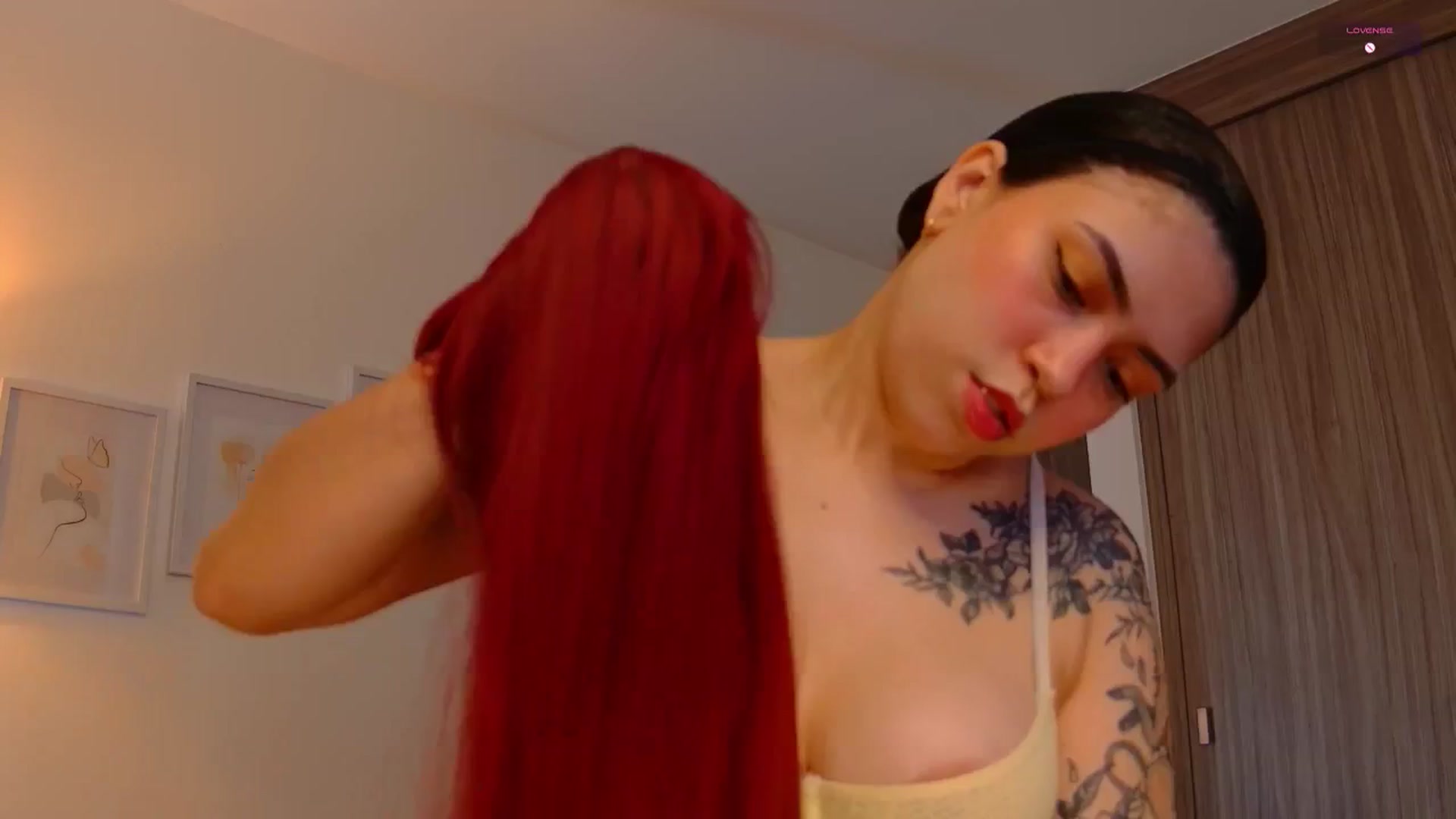 Gallery image thumbnail from angel_sweet9's myfreecams stream on, 11/03/2025, 13:53 image 17 of 20