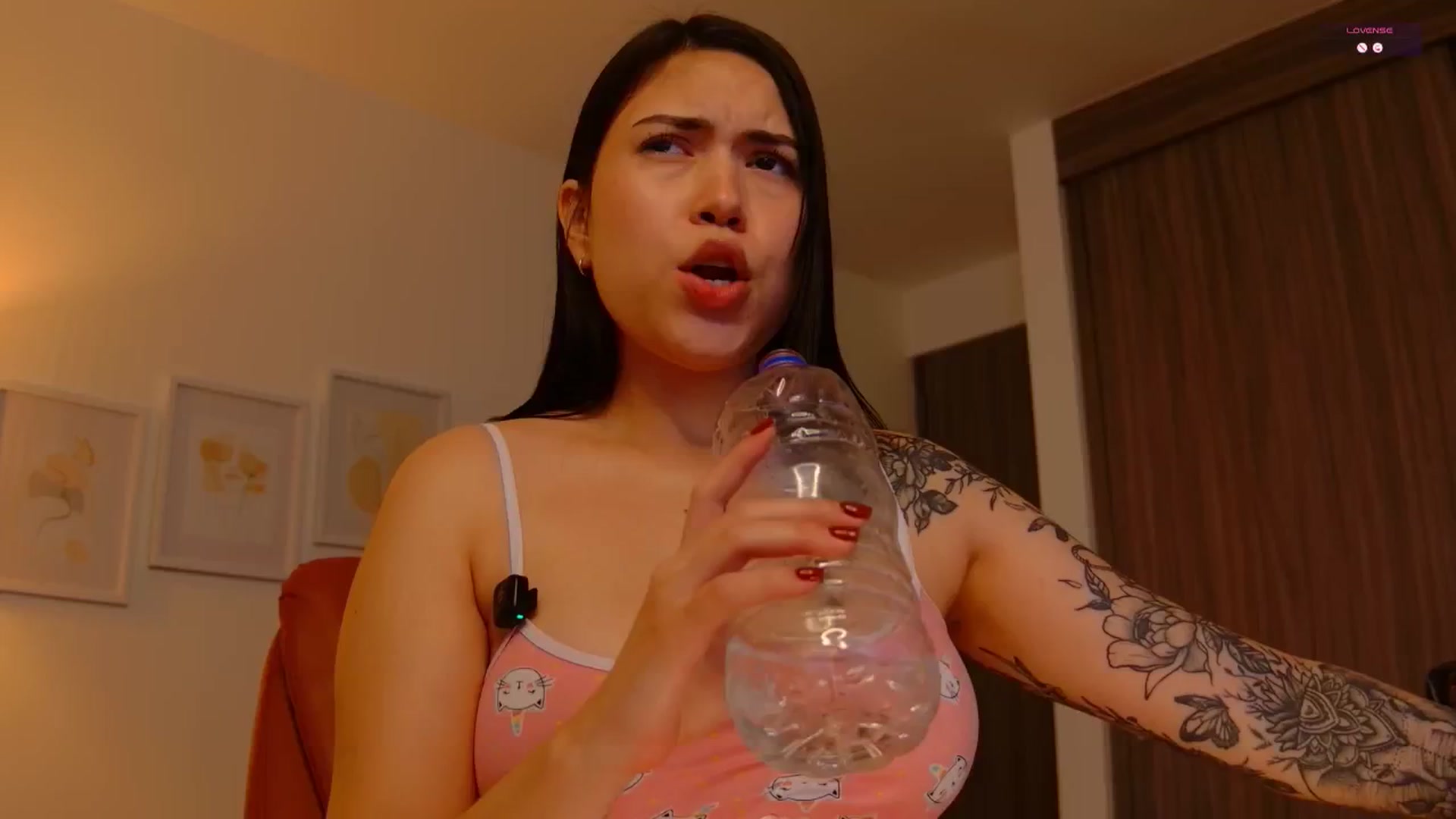 Gallery image thumbnail from angel_sweet9's myfreecams stream on, 11/14/2025, 15:52 image 2 of 20