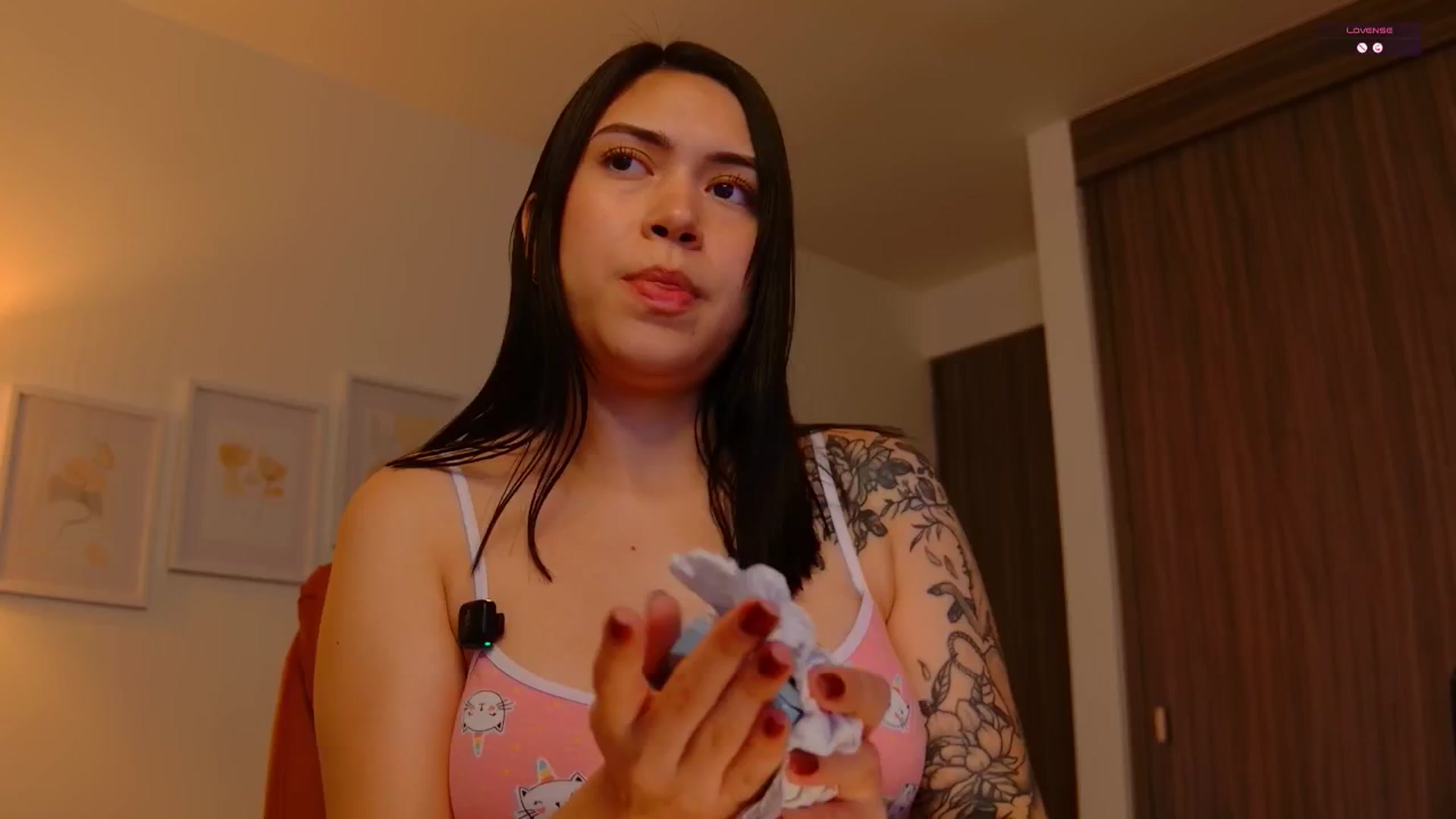 Gallery image thumbnail from angel_sweet9's myfreecams stream on, 11/14/2025, 15:52 image 3 of 20