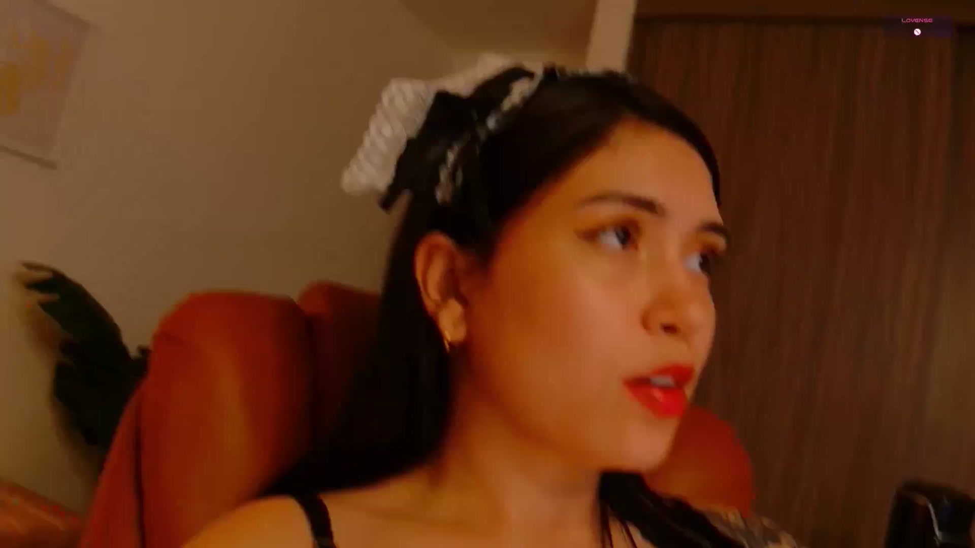 Gallery image thumbnail from angel_sweet9's myfreecams stream on, 11/24/2025, 17:15 image 6 of 20