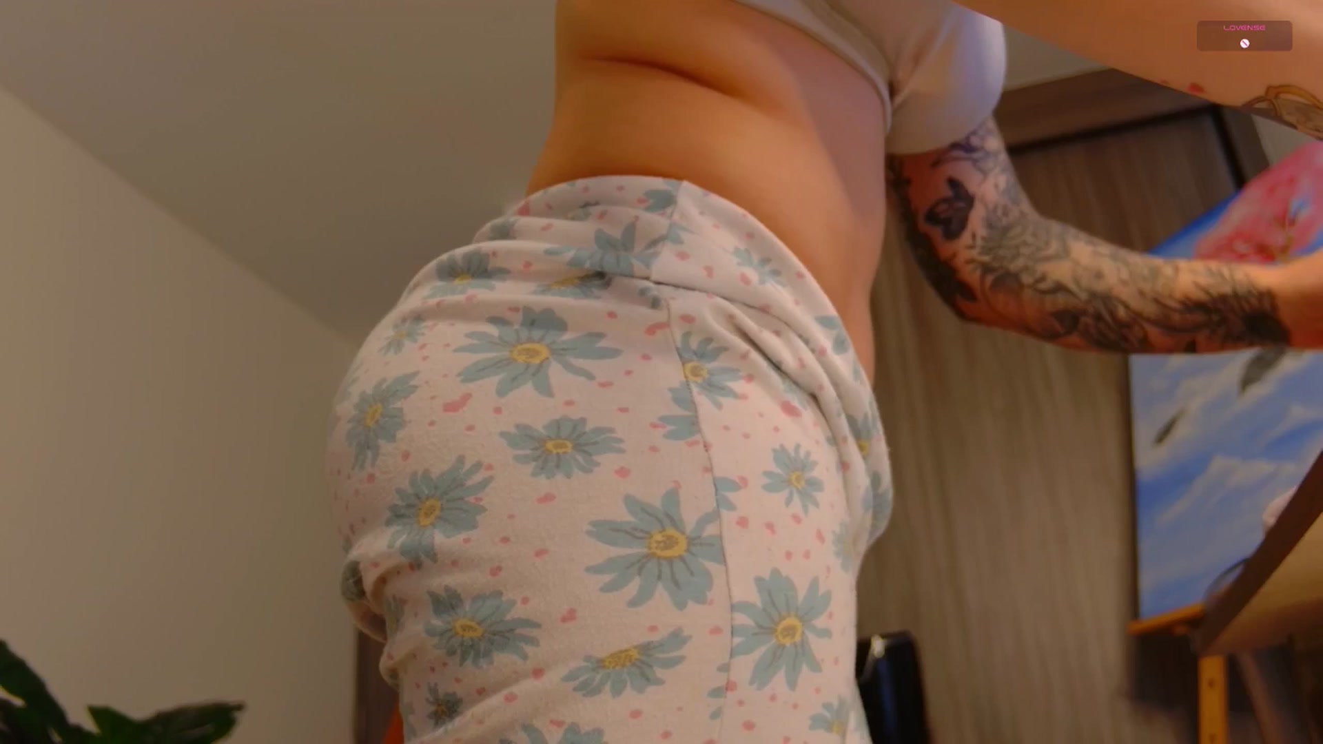 Gallery image thumbnail from angel_sweet9's myfreecams stream on, 12/09/2025, 19:36 image 18 of 20